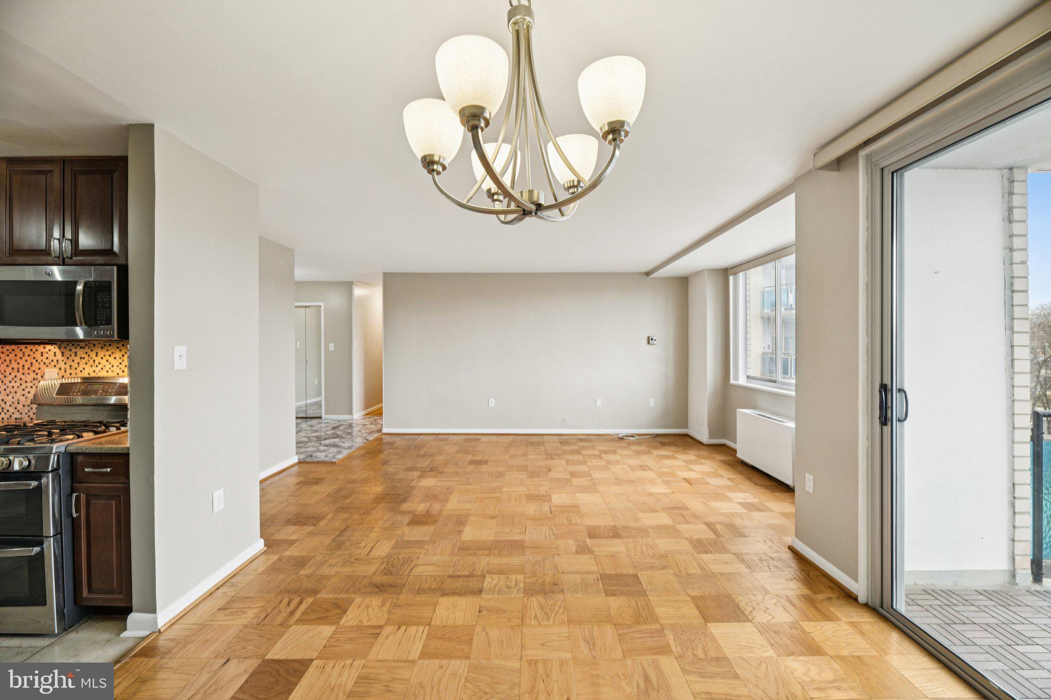 10500 ROCKVILLE PIKE 704