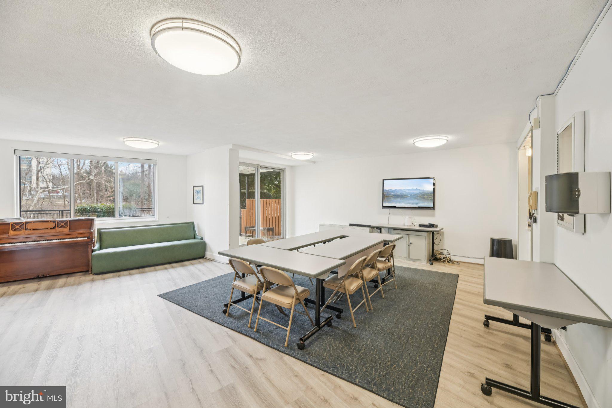 GROSVENOR PARK - Residential