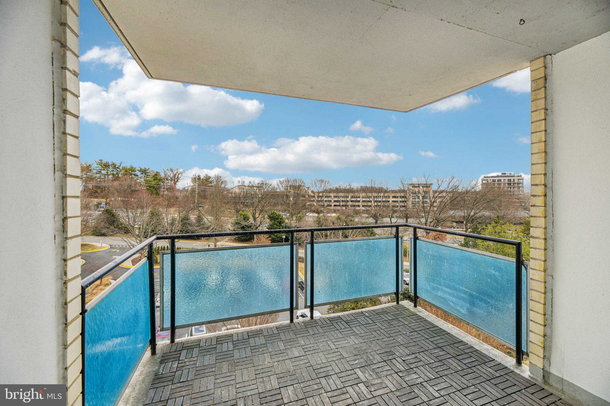 GROSVENOR PARK - Residential