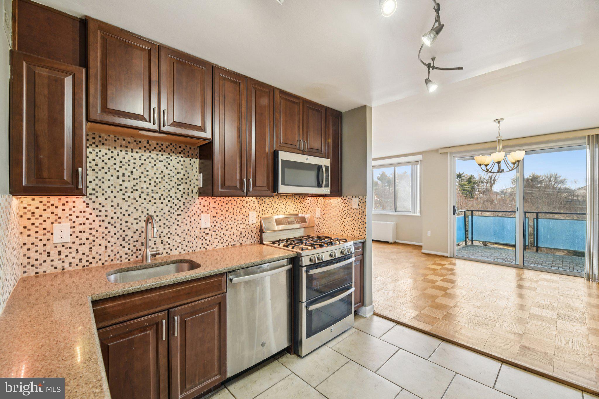 GROSVENOR PARK - Residential