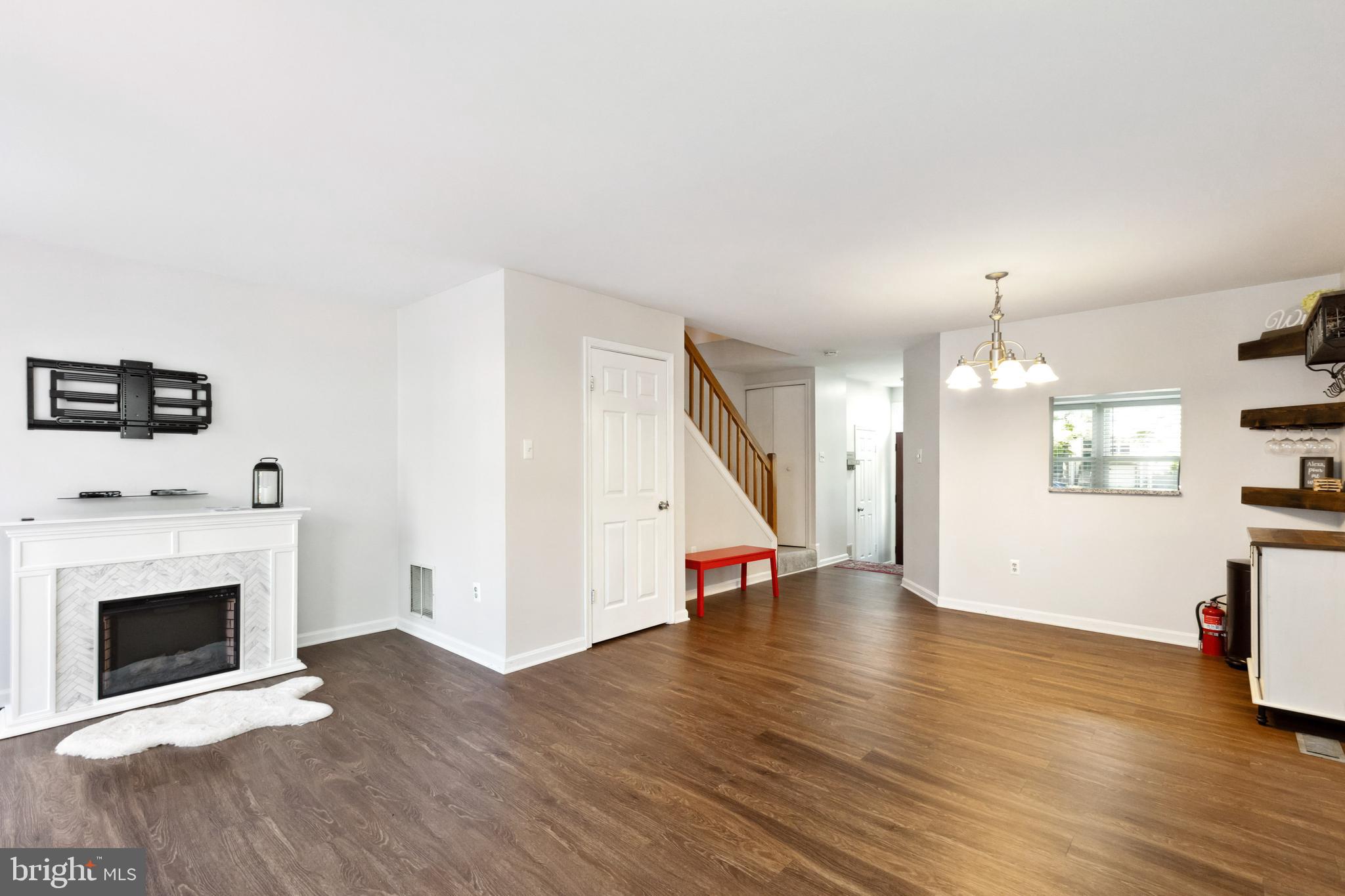 KINGS CONTRIVANCE - Residential Lease