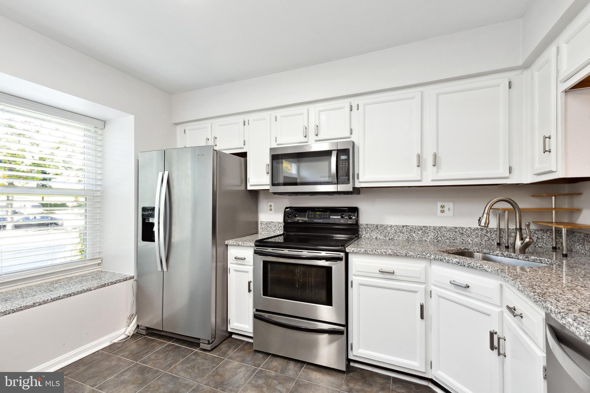 KINGS CONTRIVANCE - Residential Lease