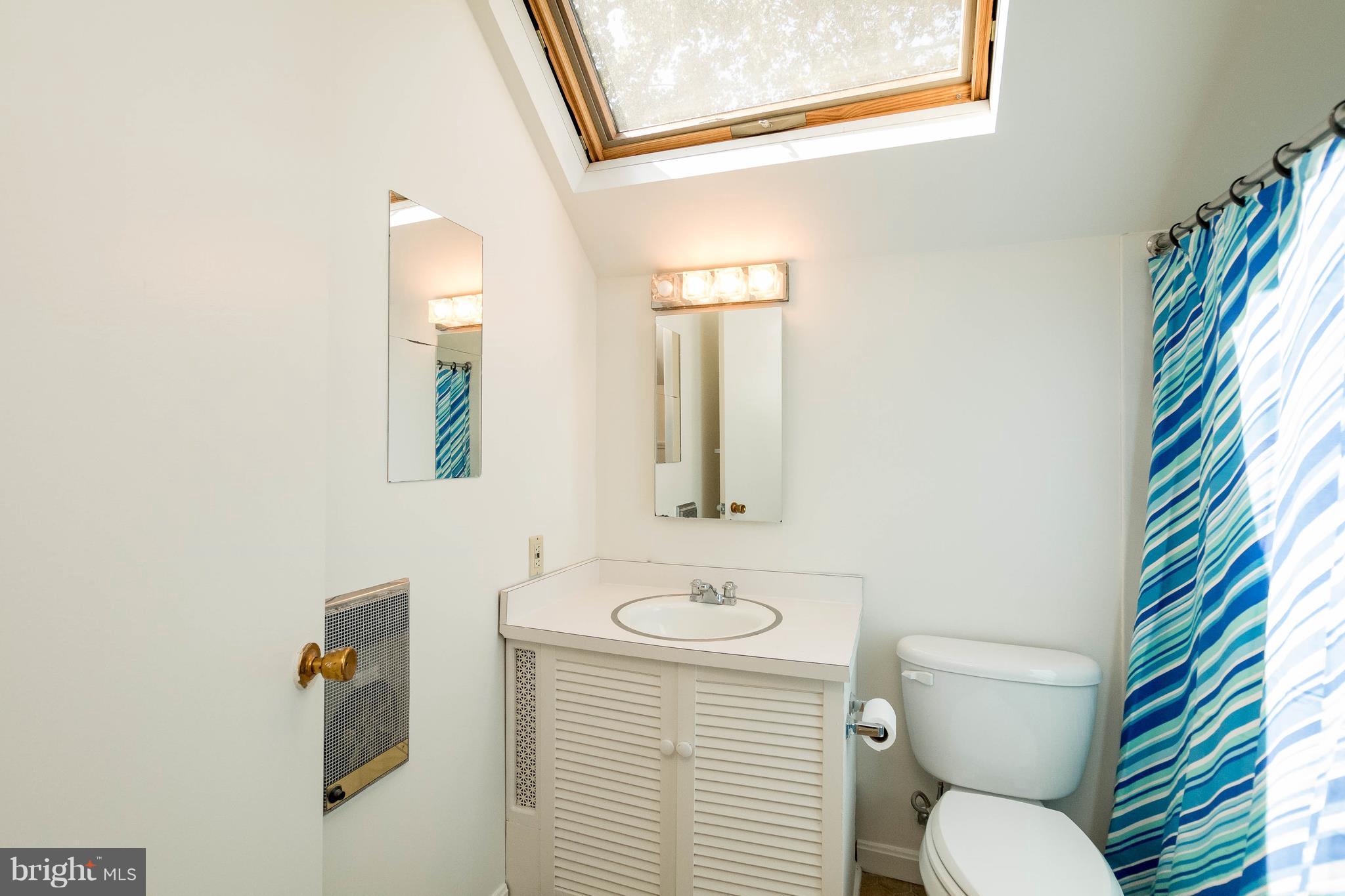 MOUNT WASHINGTON - Residential