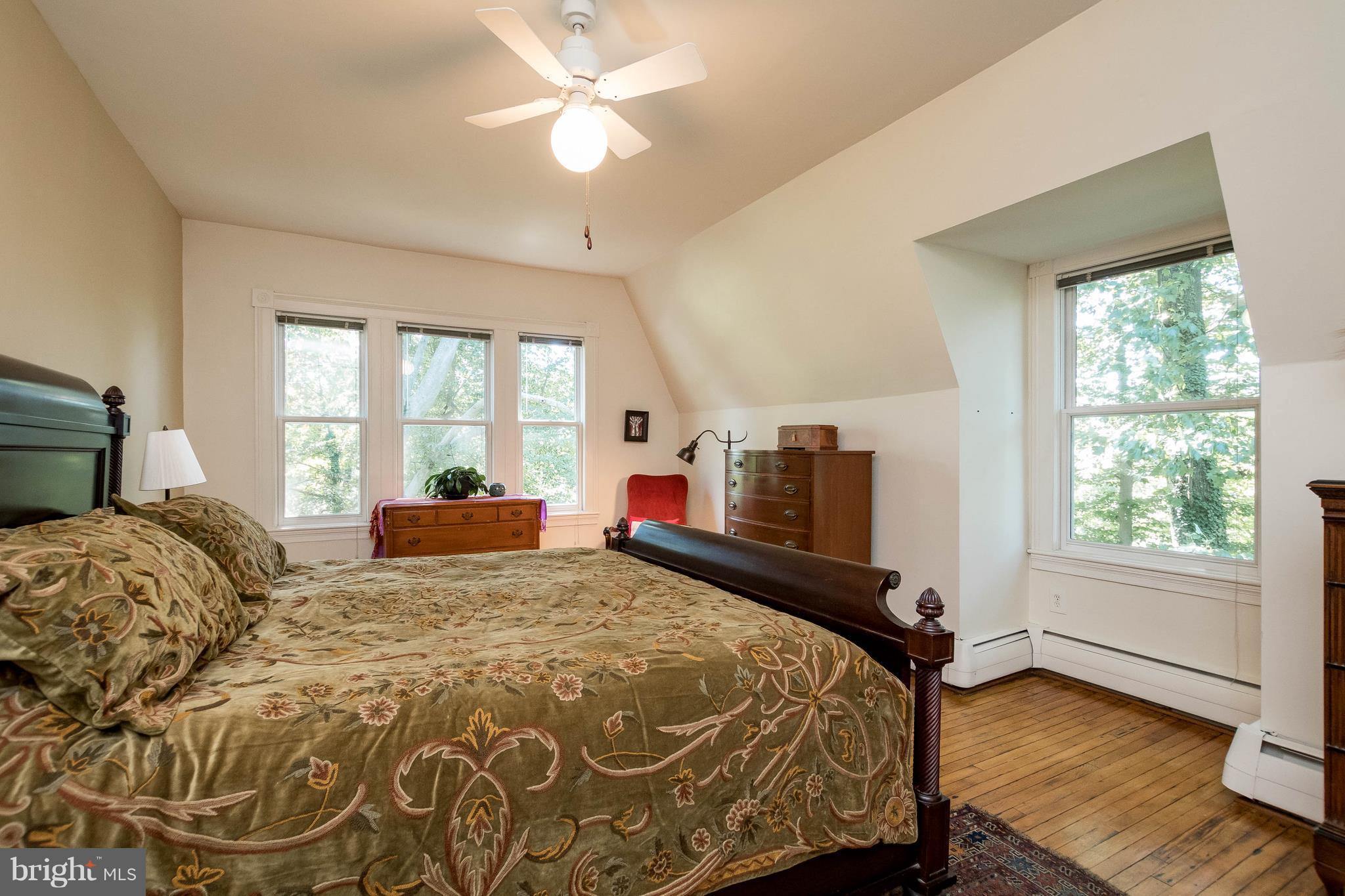 MOUNT WASHINGTON - Residential