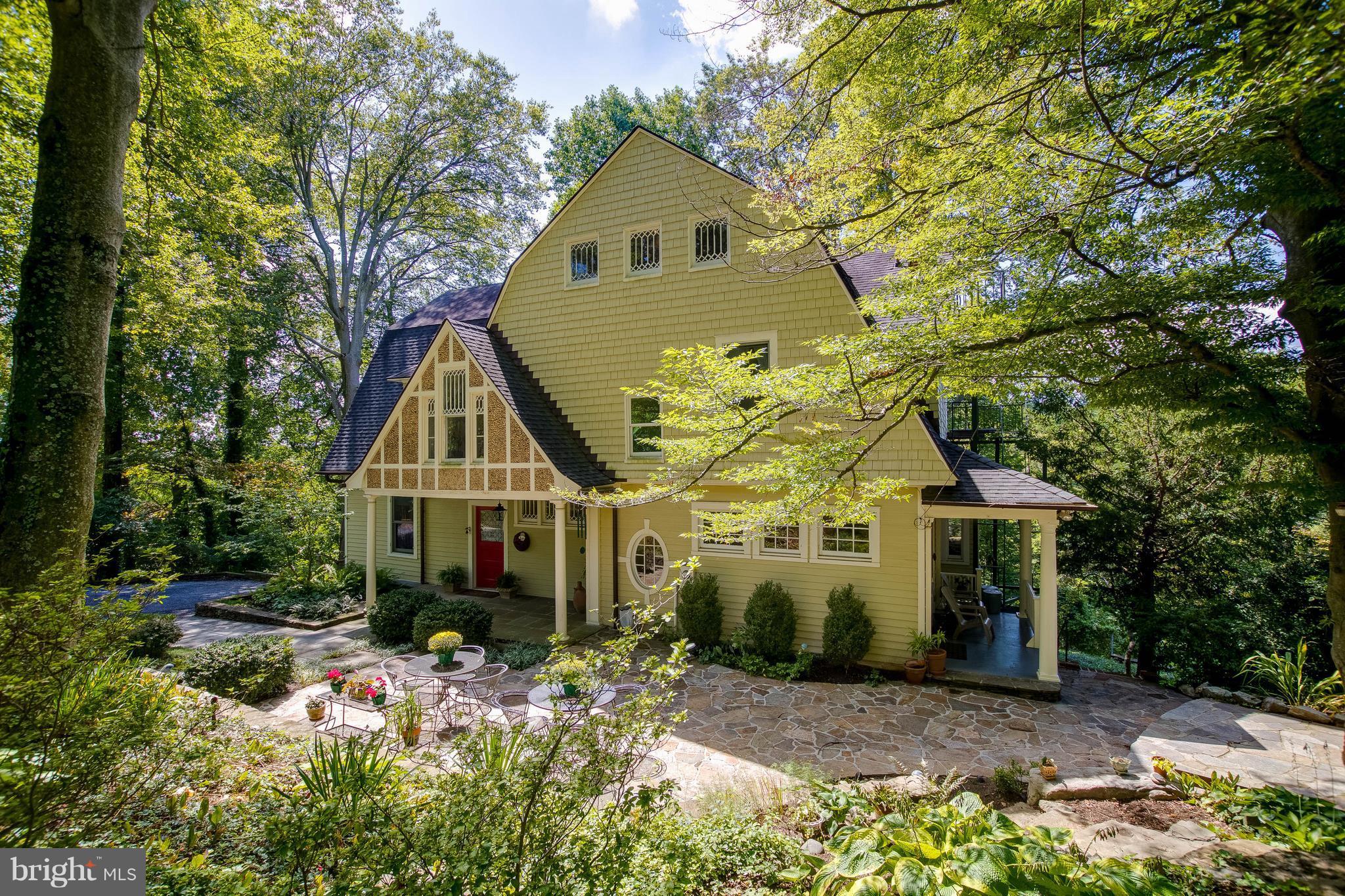 MOUNT WASHINGTON - Residential