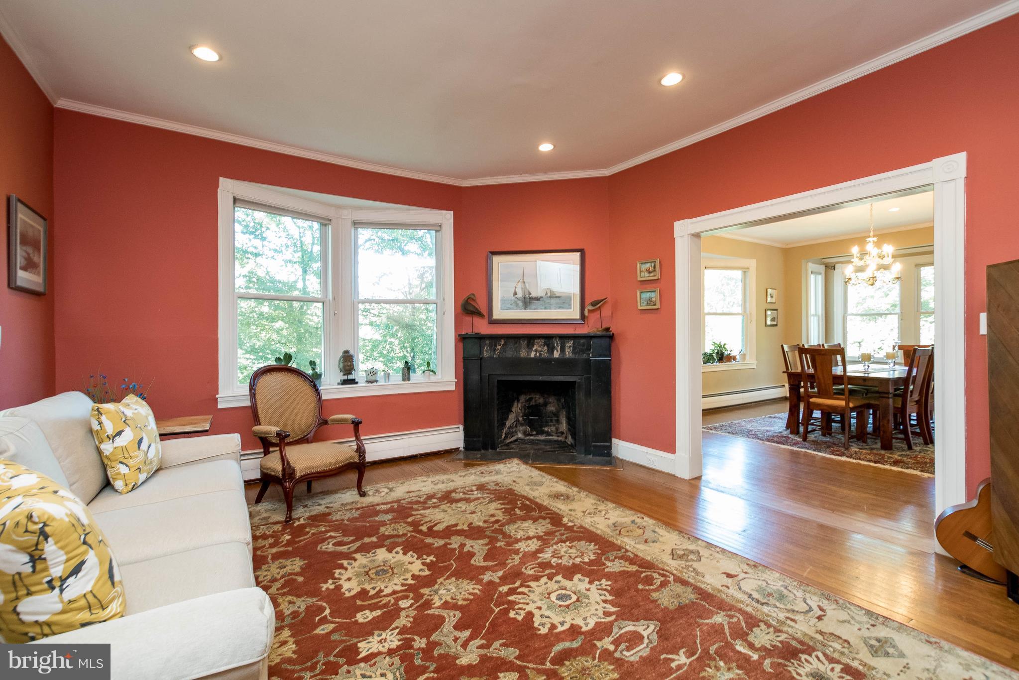 MOUNT WASHINGTON - Residential