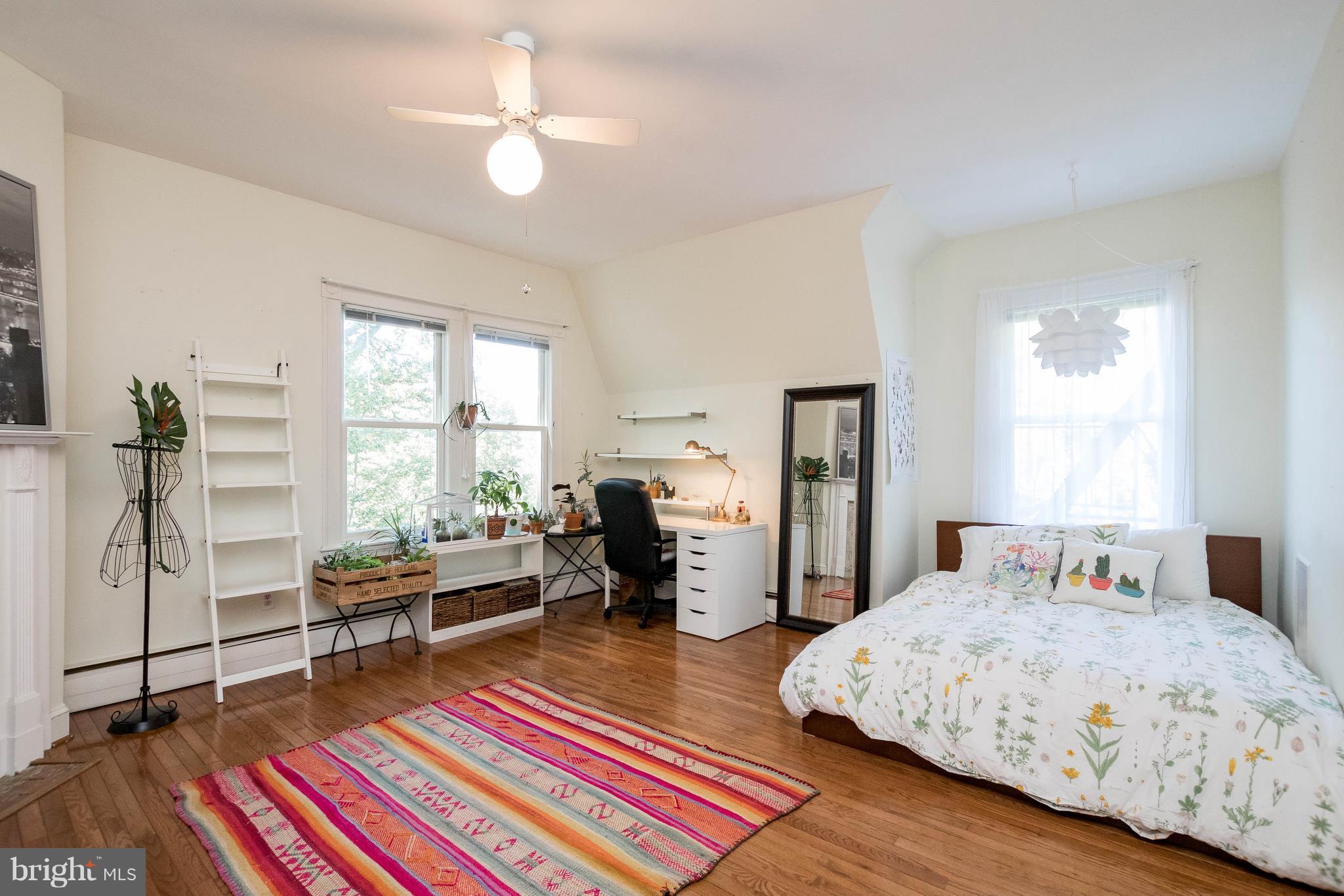 MOUNT WASHINGTON - Residential