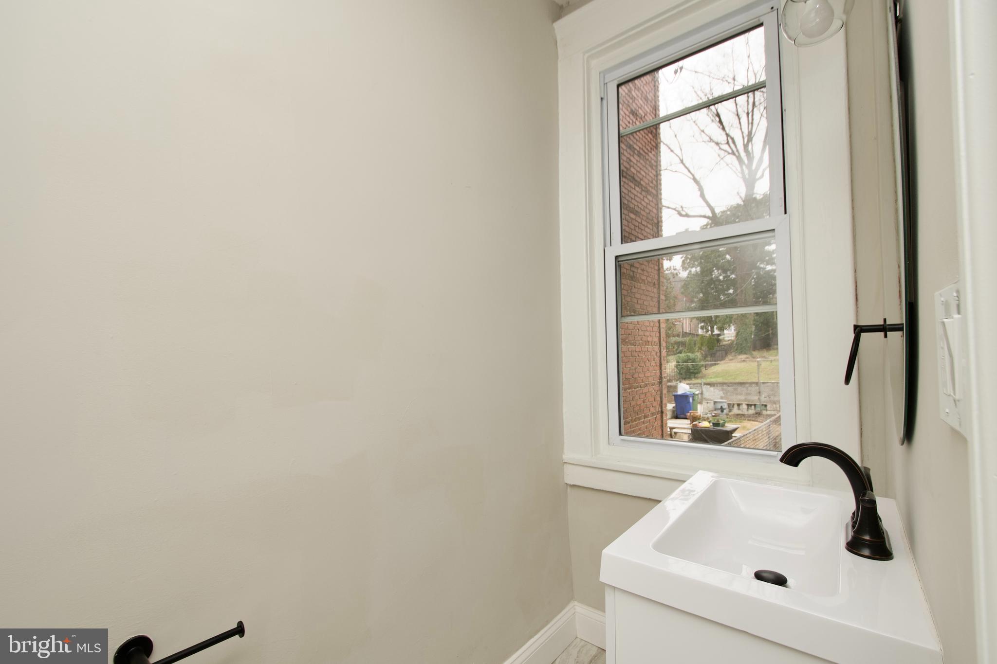 DRUID HILL PARK - Residential Lease