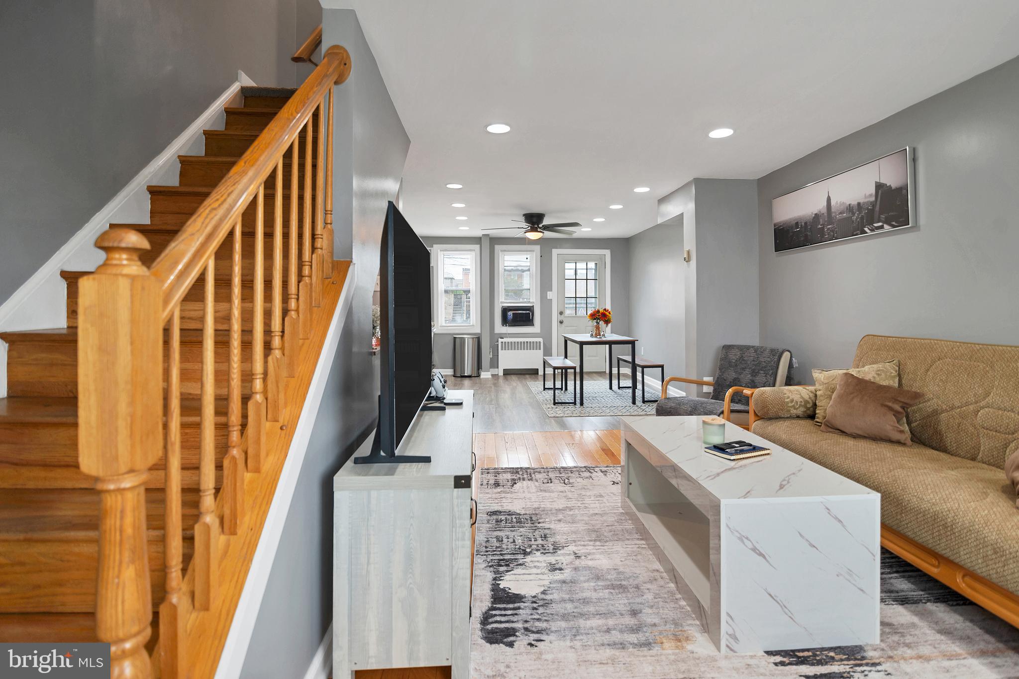 VIOLETVILLE - Residential Lease