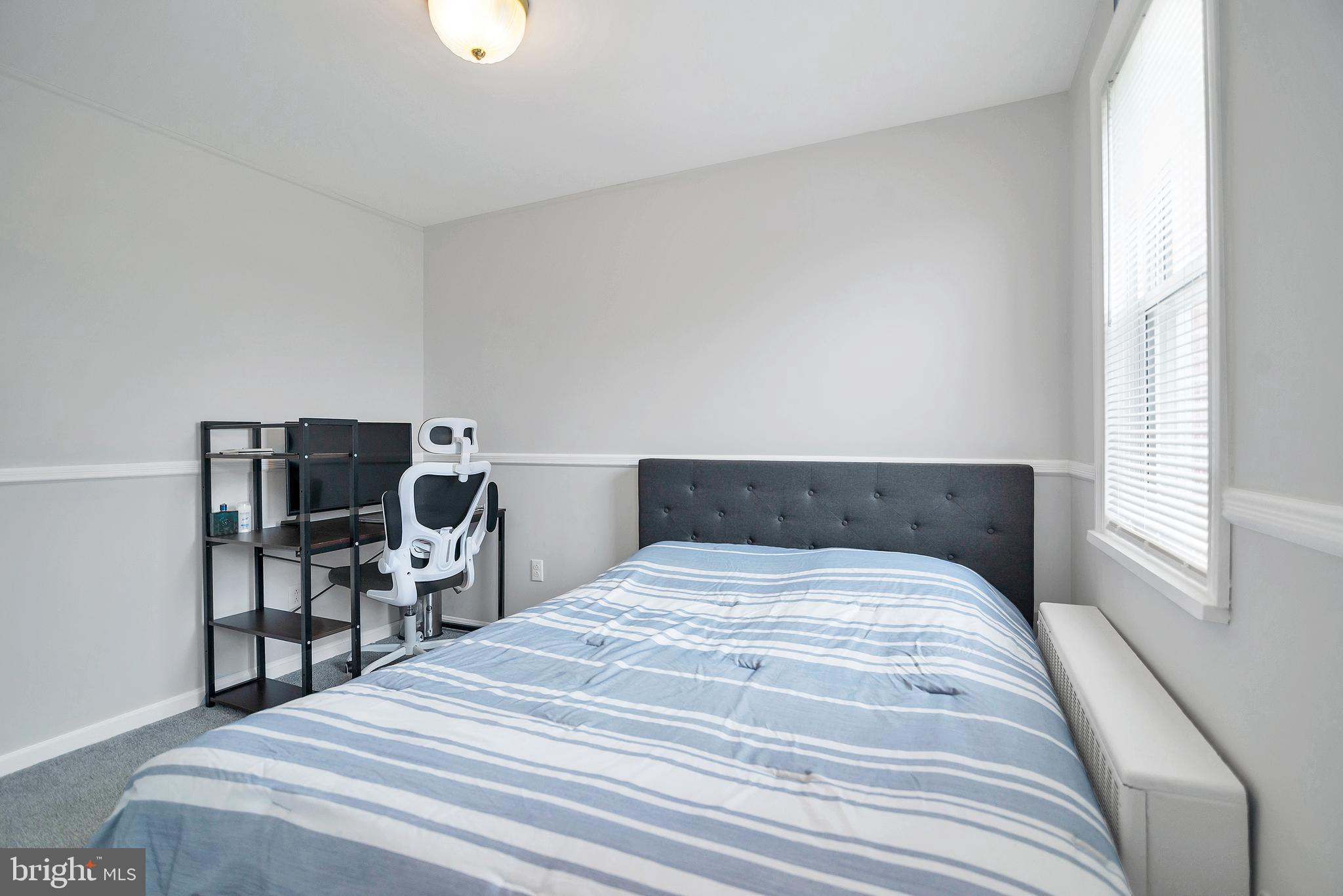 VIOLETVILLE - Residential Lease