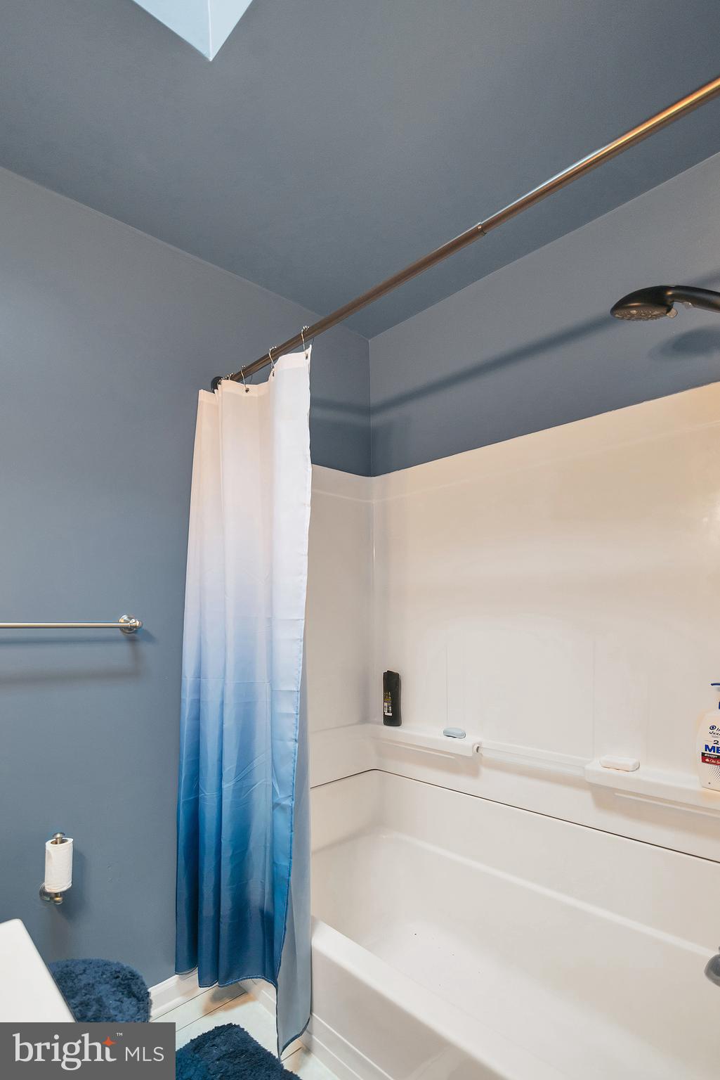 VIOLETVILLE - Residential Lease