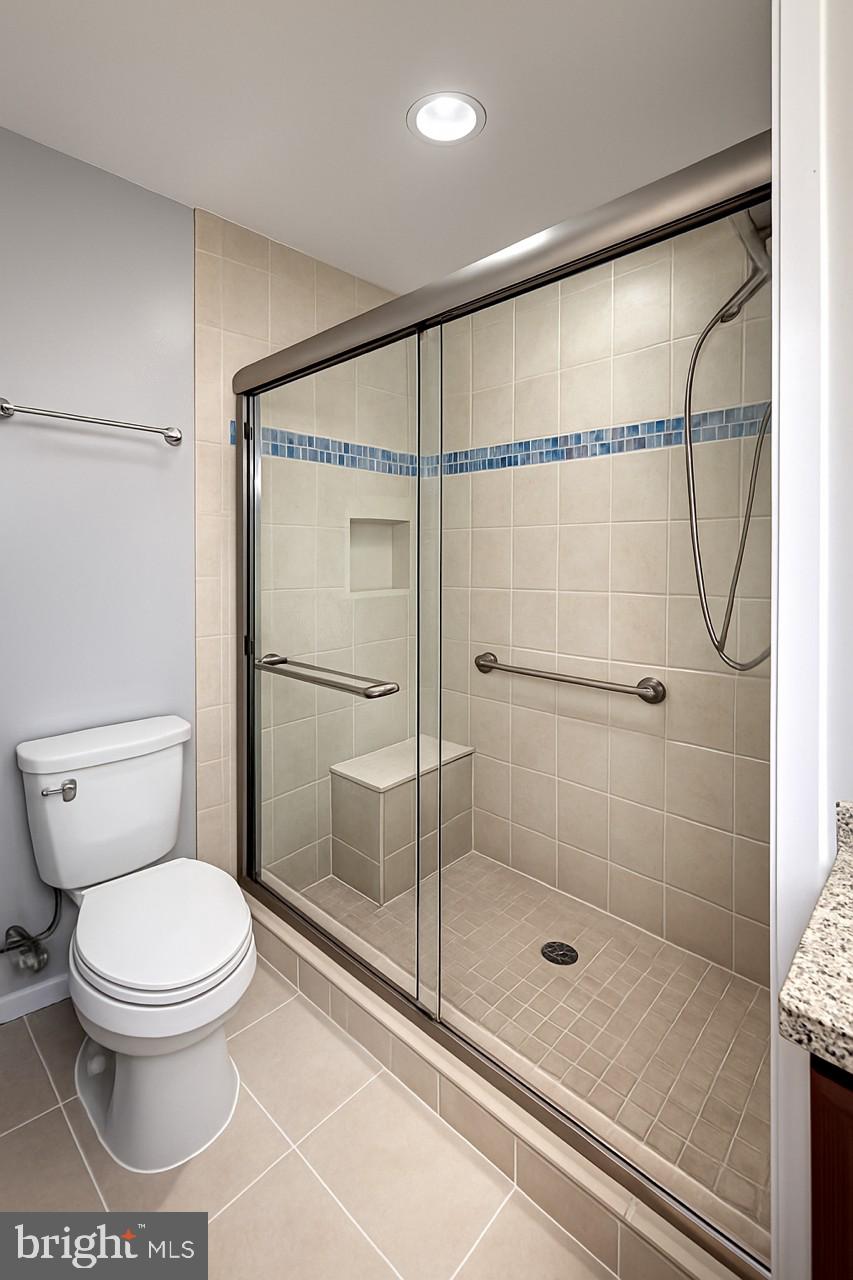 TWINBROOK - Residential Lease