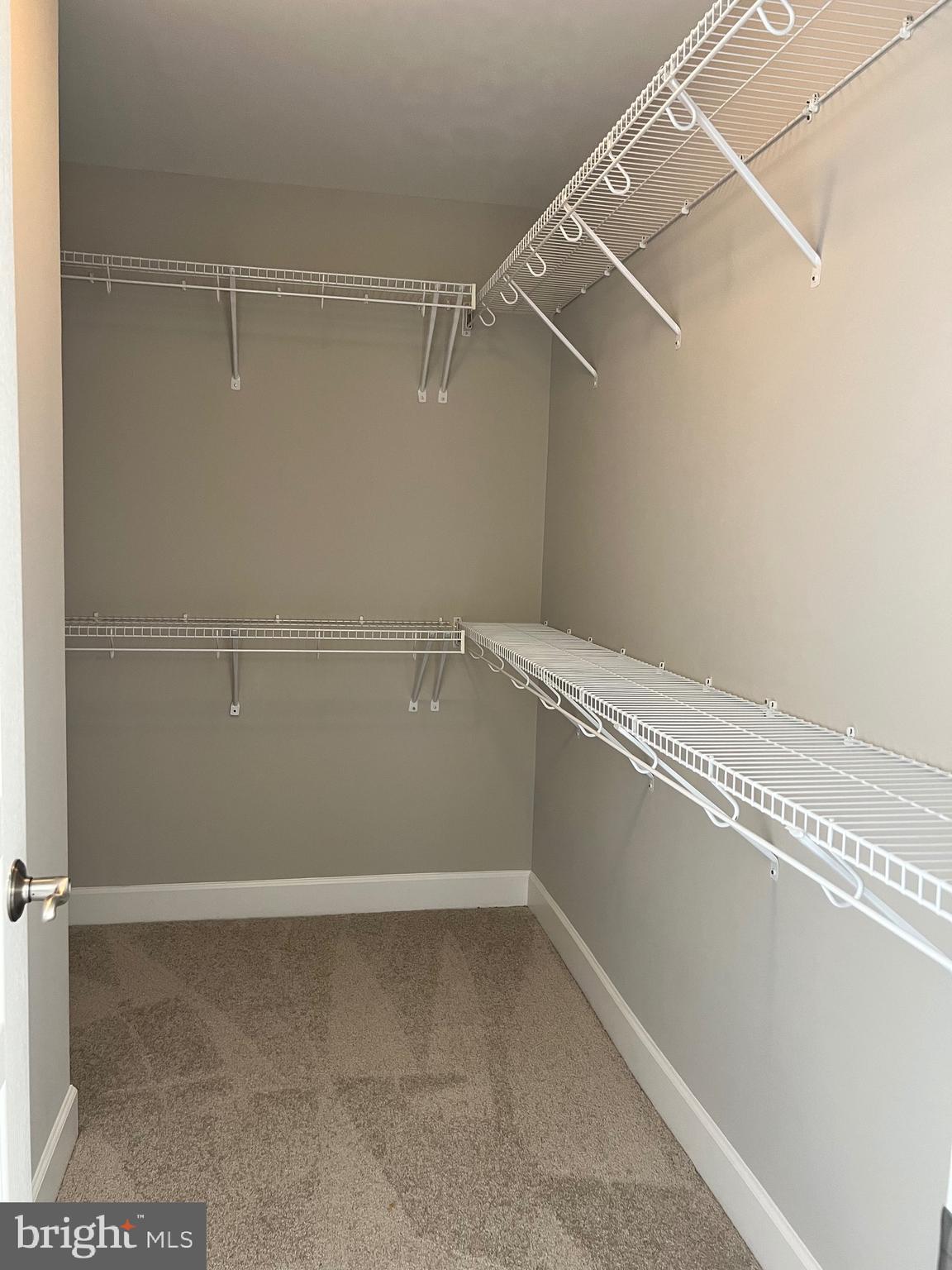 OAKTON EAST - Residential Lease