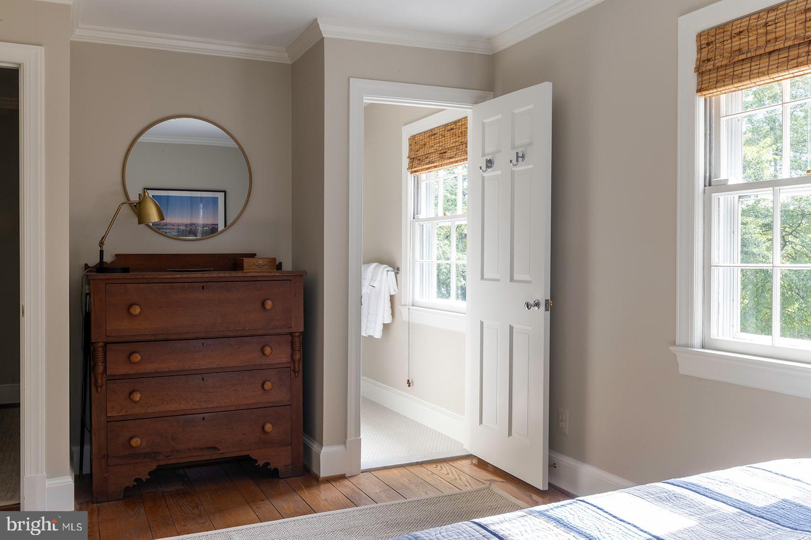 CHAPEL HILL - Residential