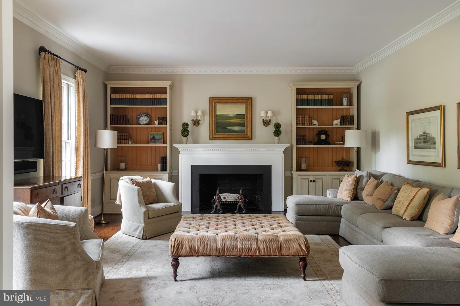 CHAPEL HILL - Residential