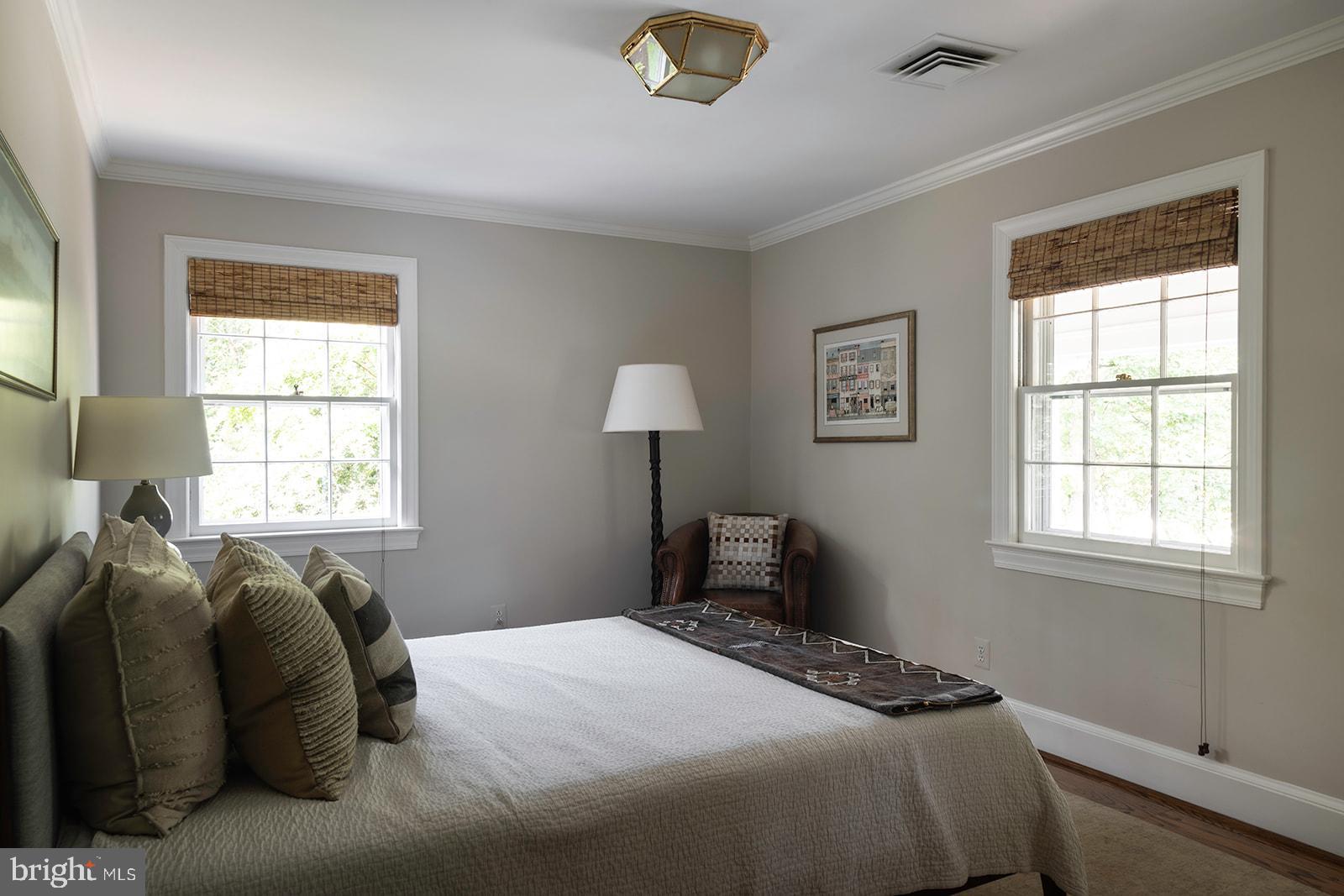 CHAPEL HILL - Residential