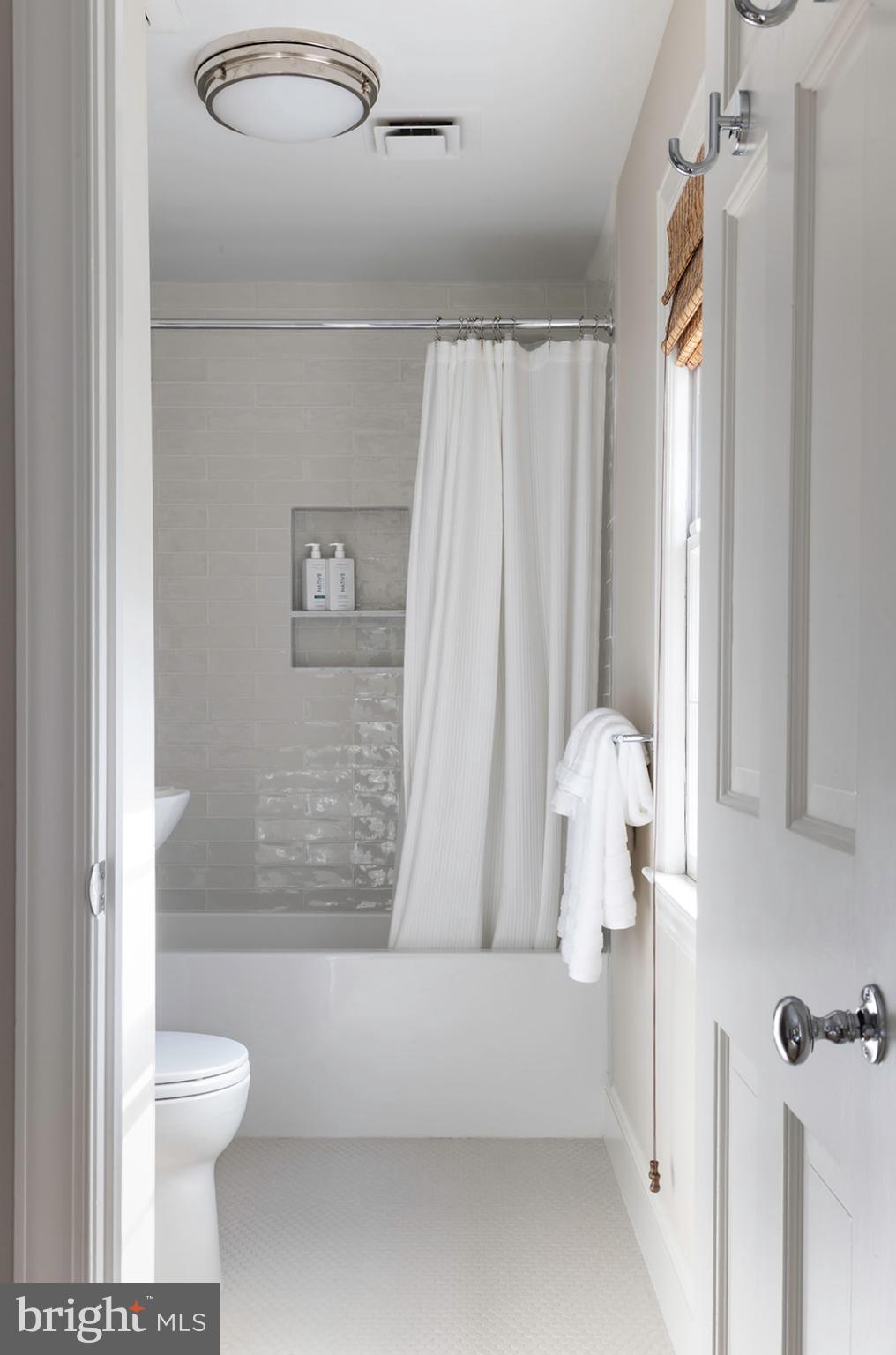 CHAPEL HILL - Residential