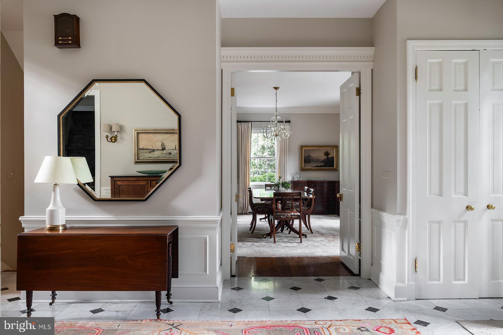 CHAPEL HILL - Residential