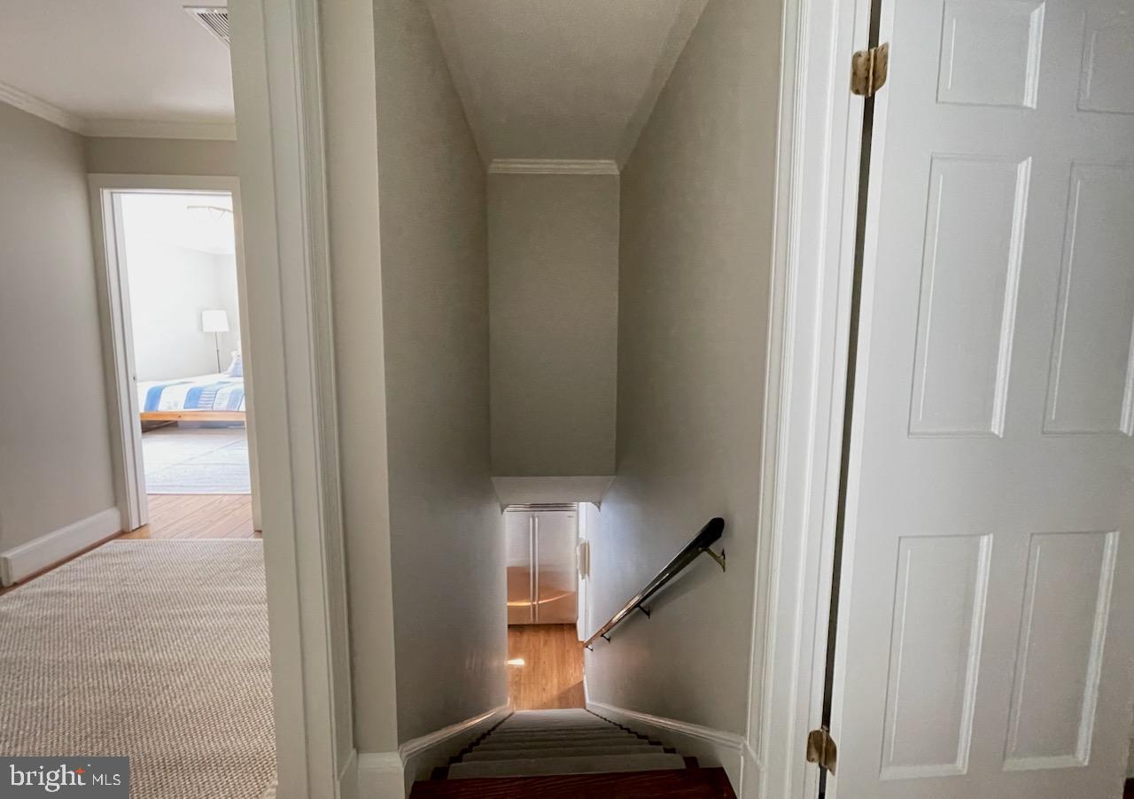 CHAPEL HILL - Residential