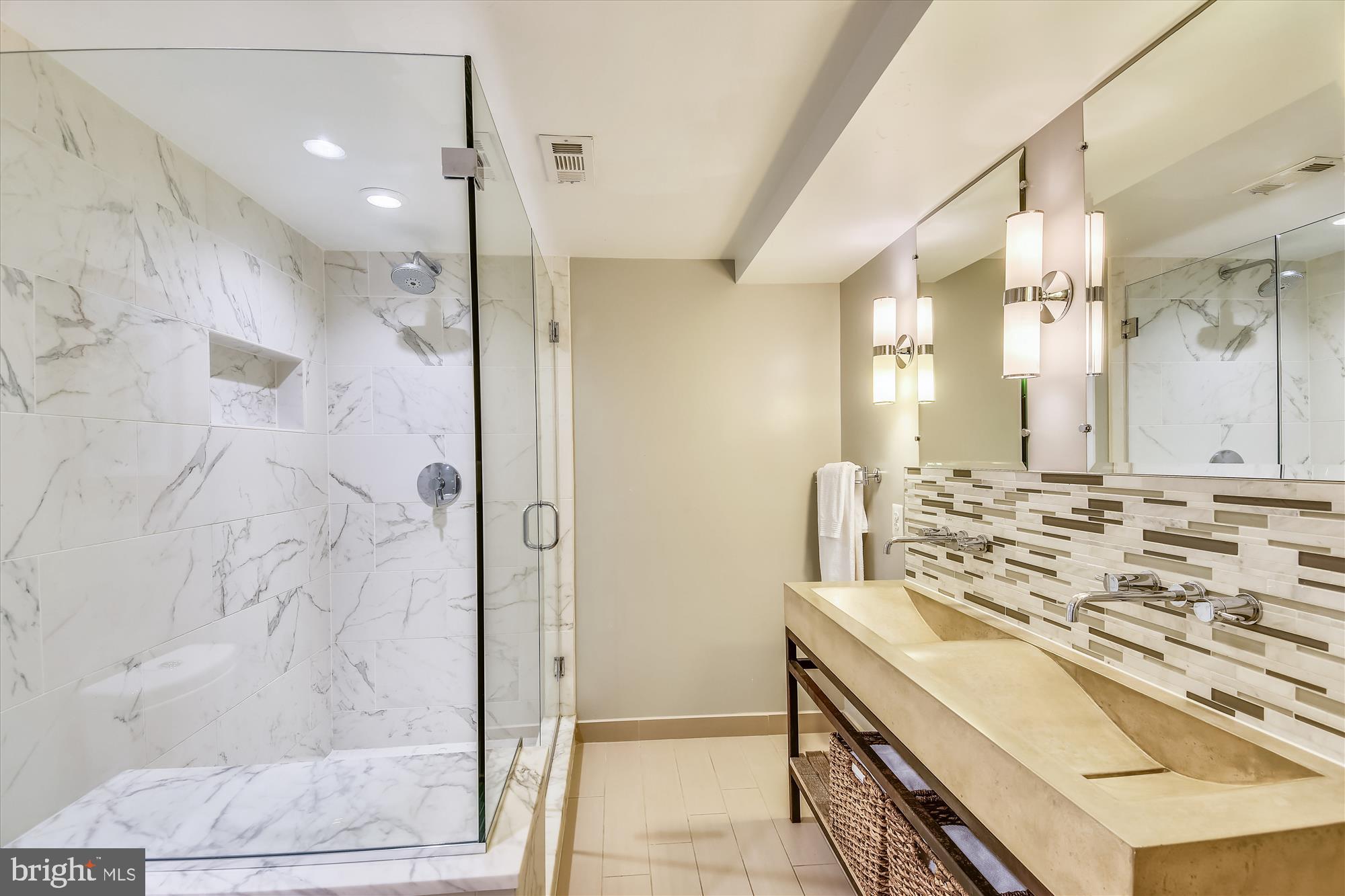 LYON PARK - Residential