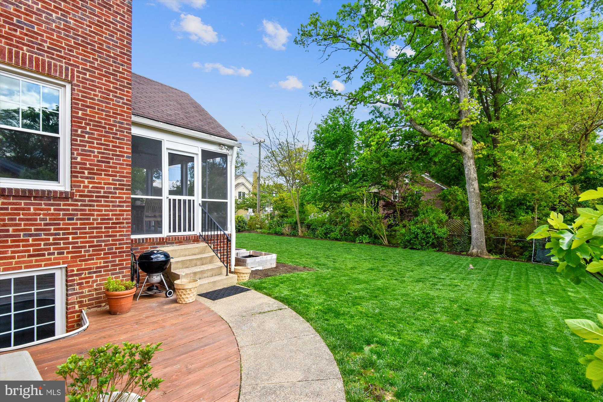 LYON PARK - Residential