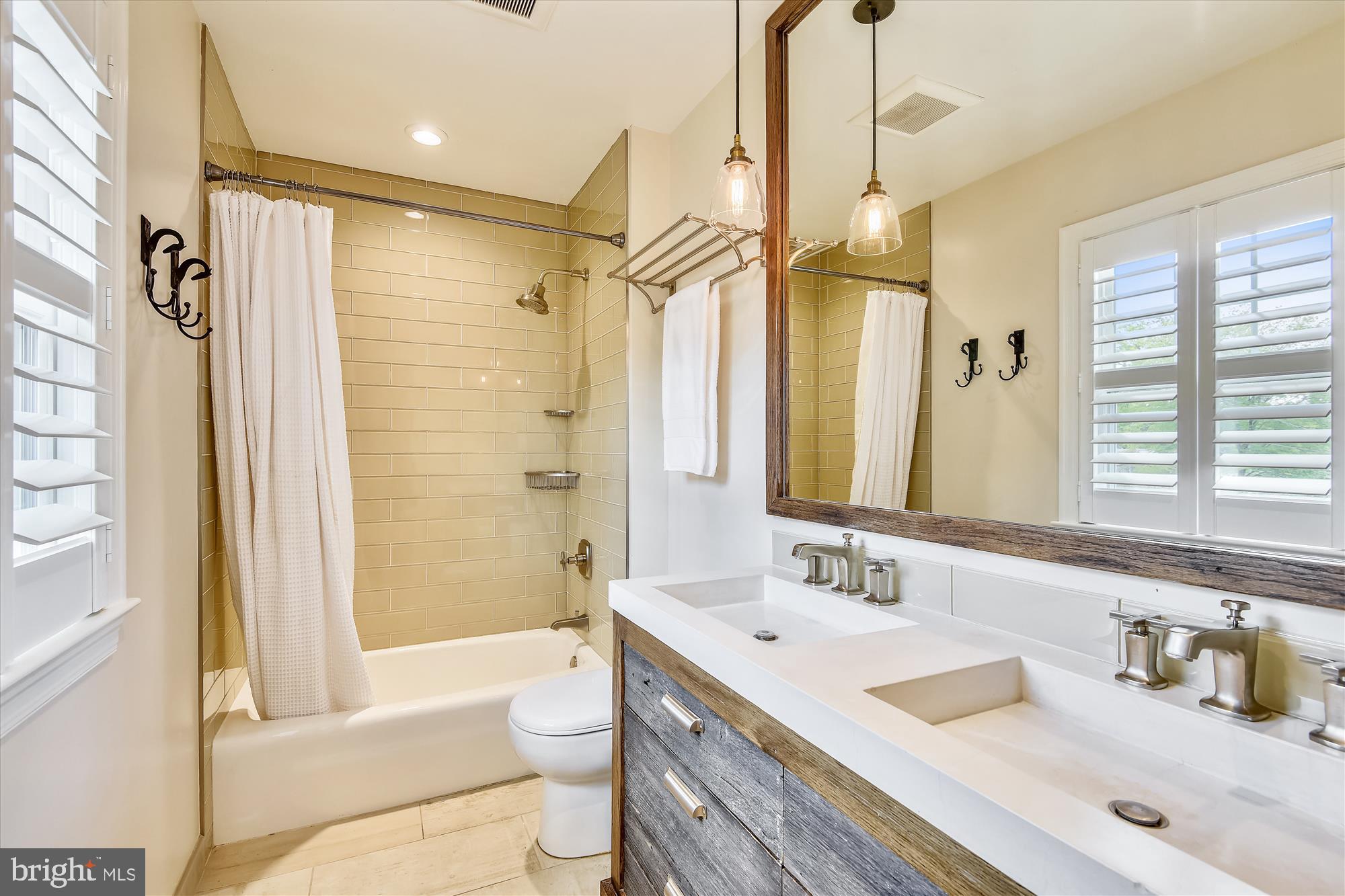 LYON PARK - Residential