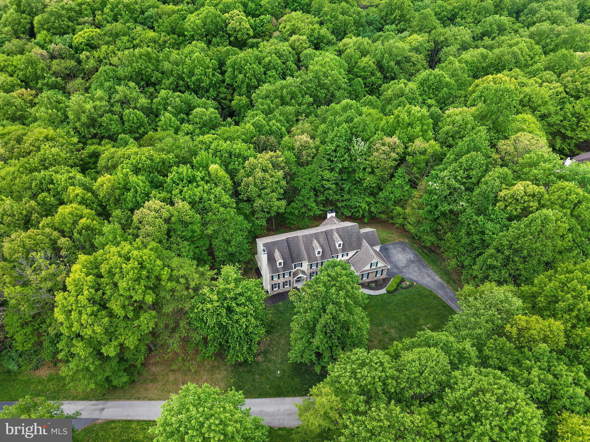 VIRGINIA GLEN - Residential
