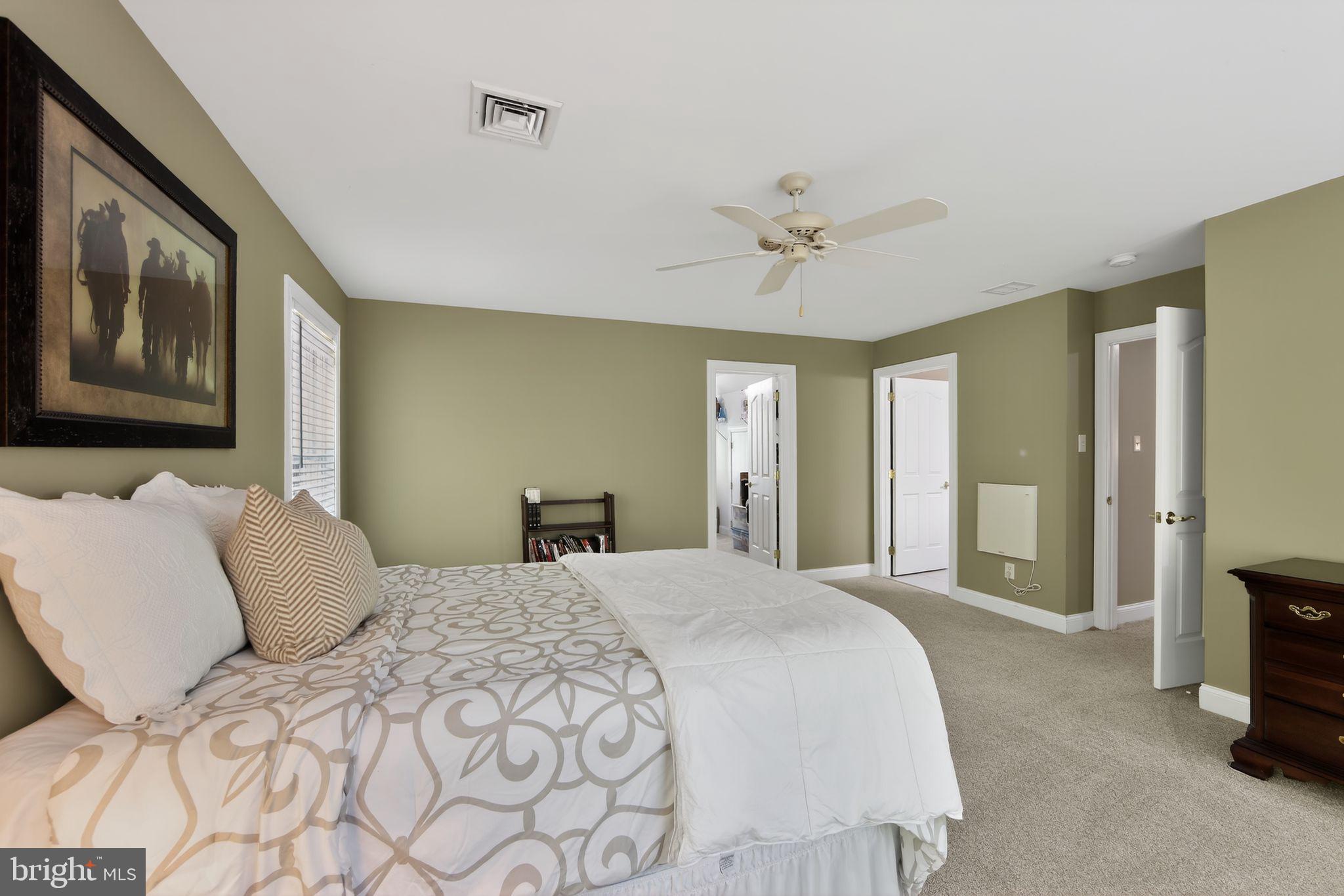 VIRGINIA GLEN - Residential