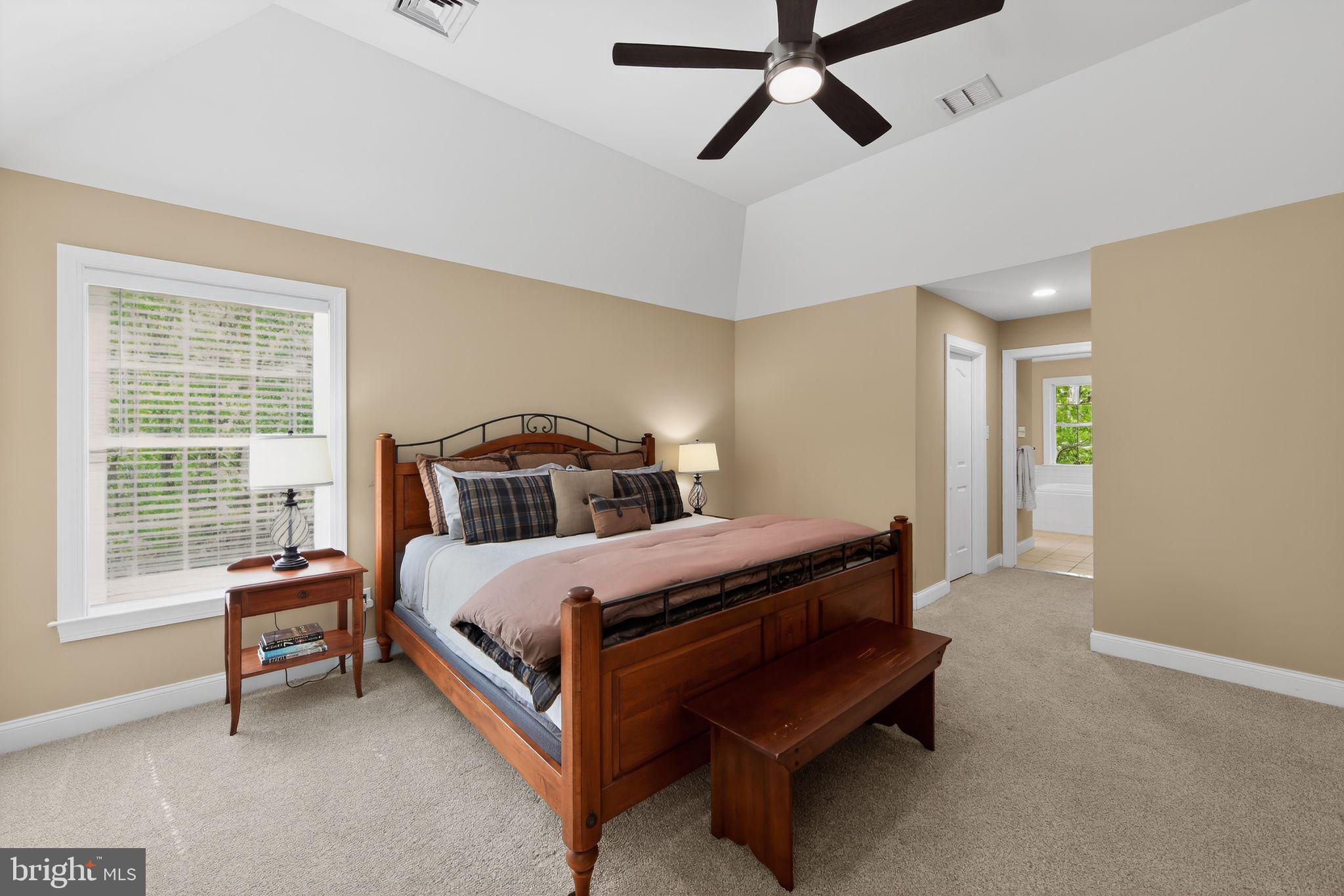 VIRGINIA GLEN - Residential