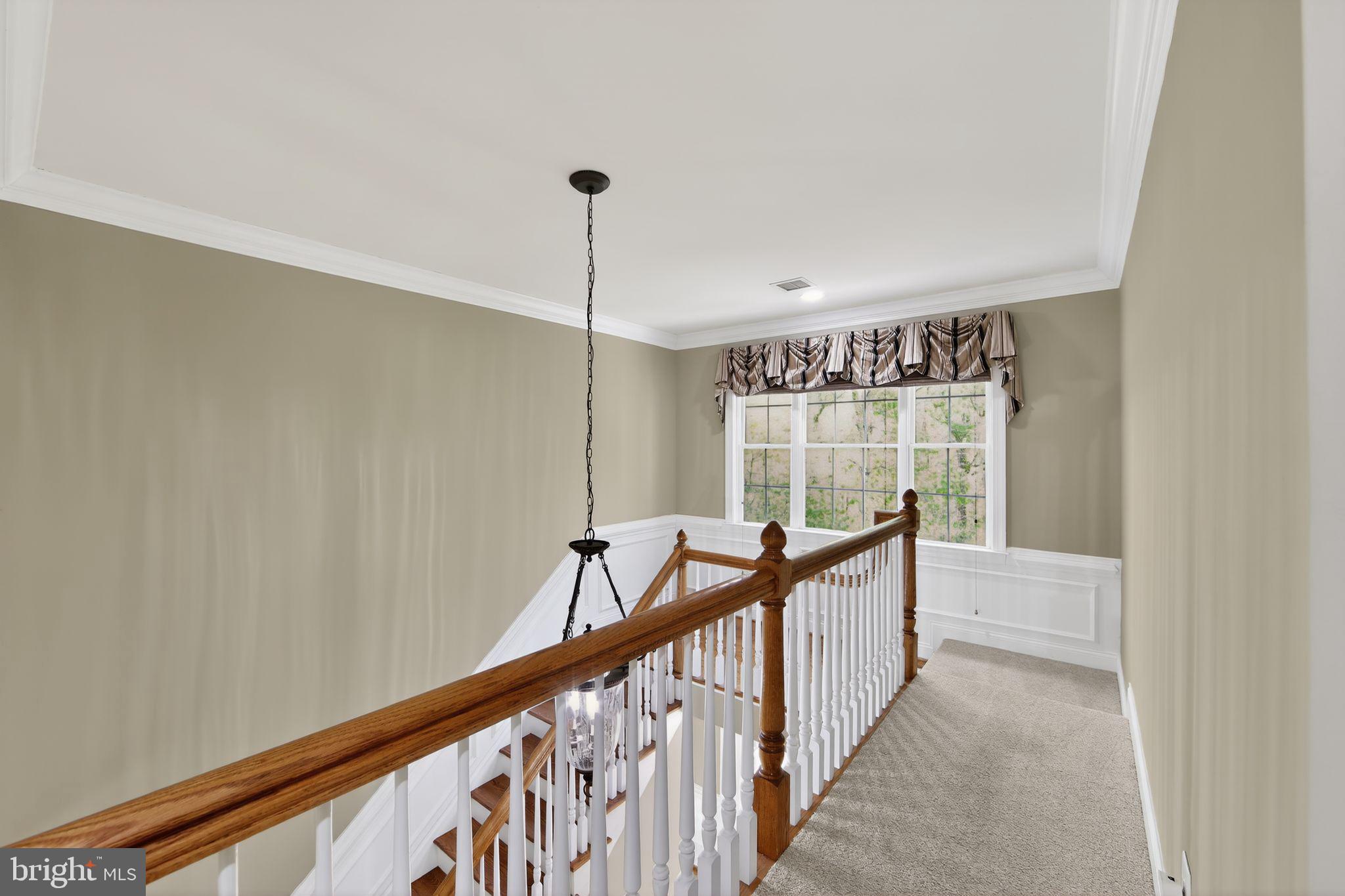 VIRGINIA GLEN - Residential
