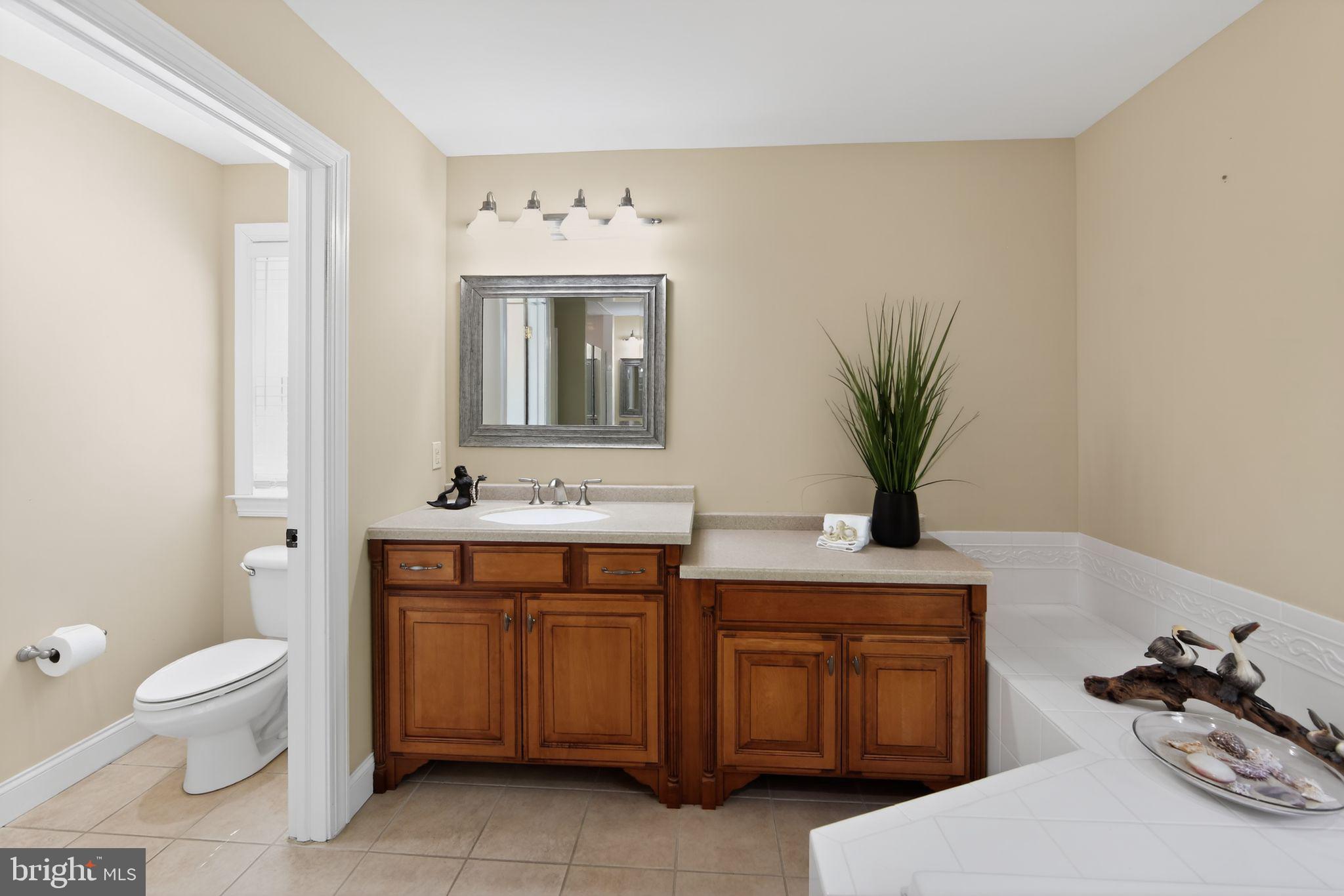 VIRGINIA GLEN - Residential