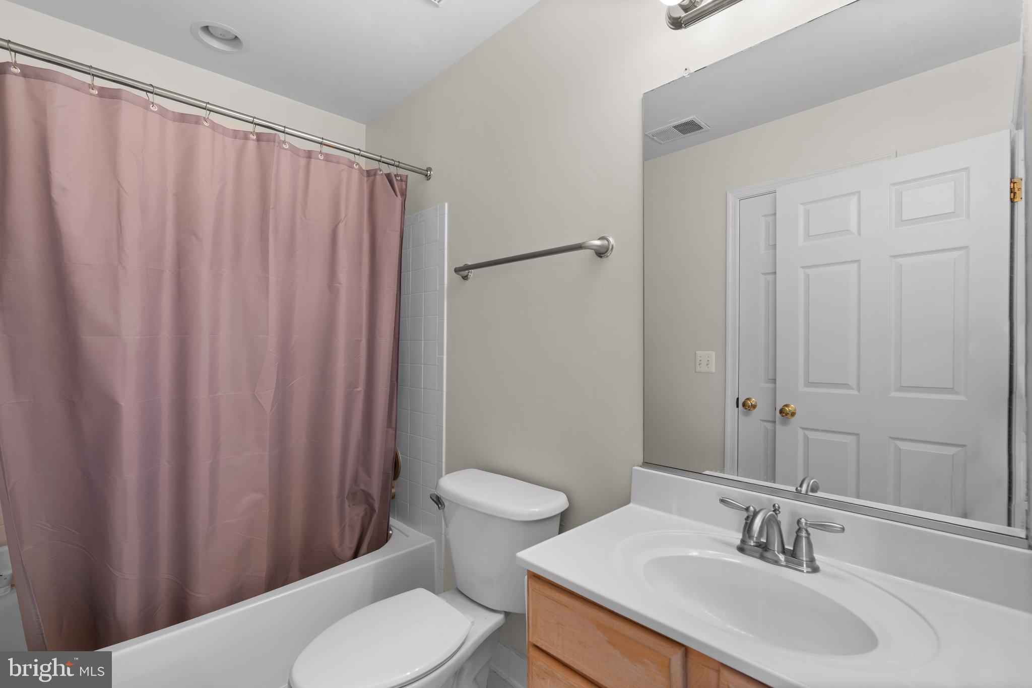 MONTJOY - Residential Lease