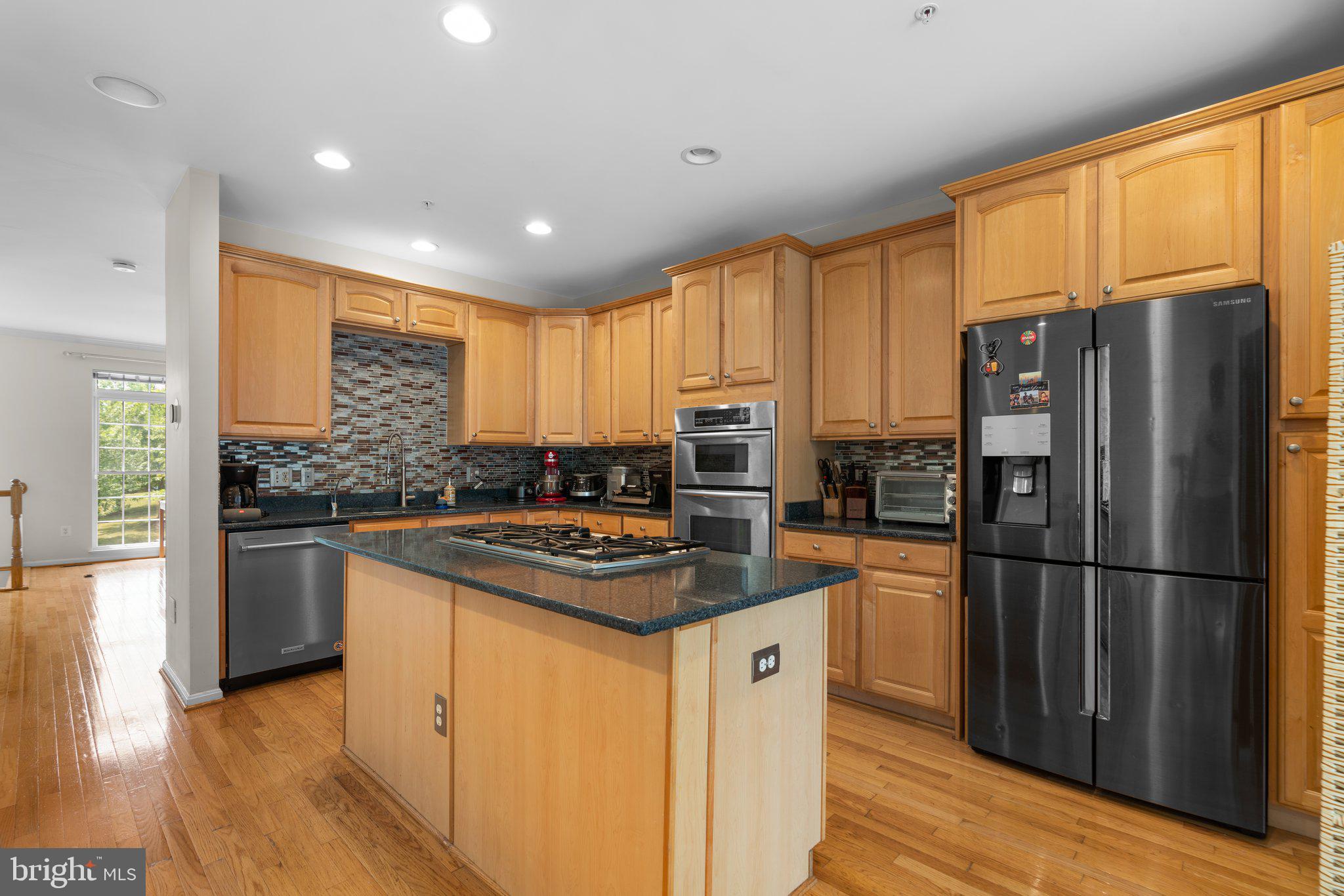 MONTJOY - Residential Lease