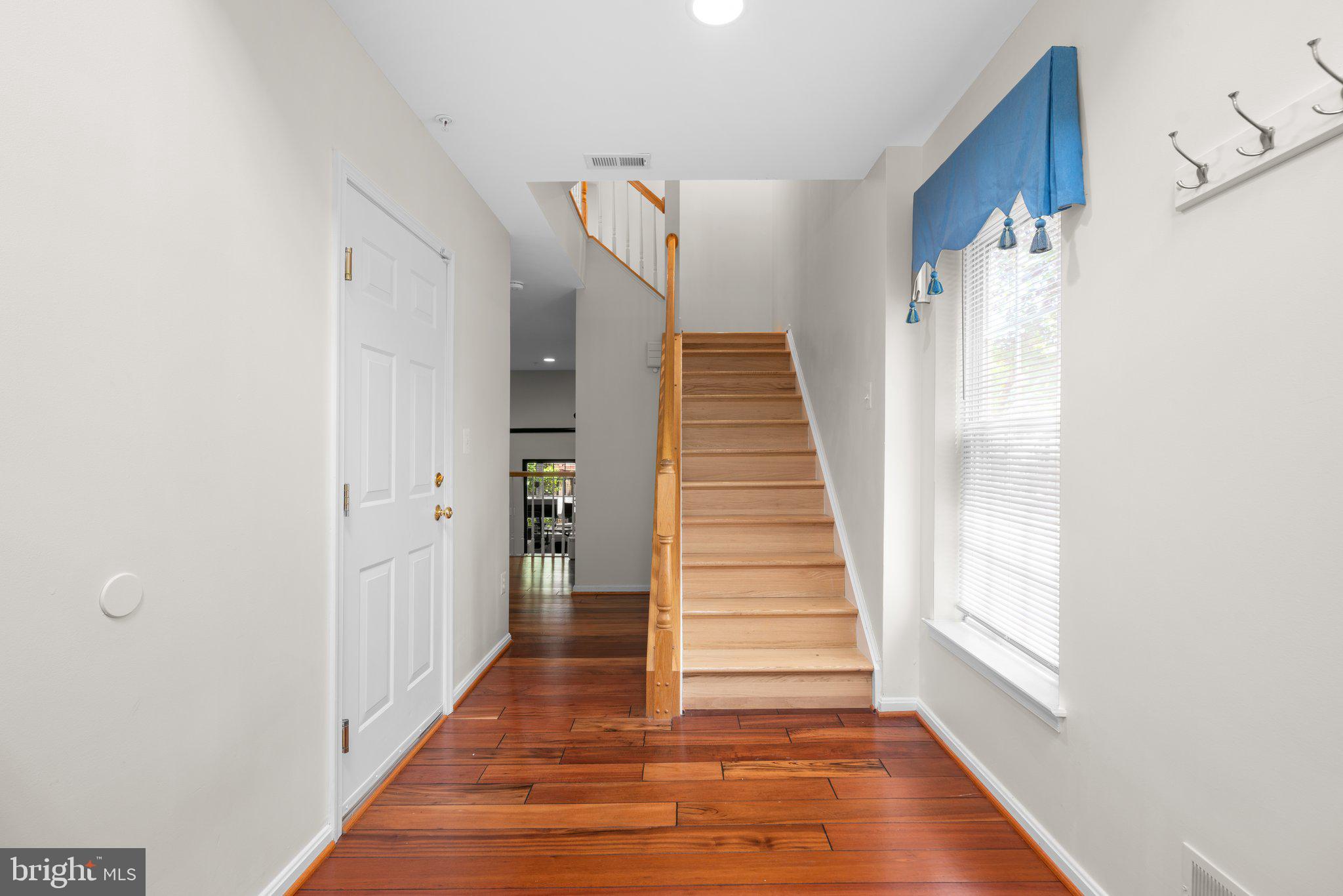 MONTJOY - Residential Lease