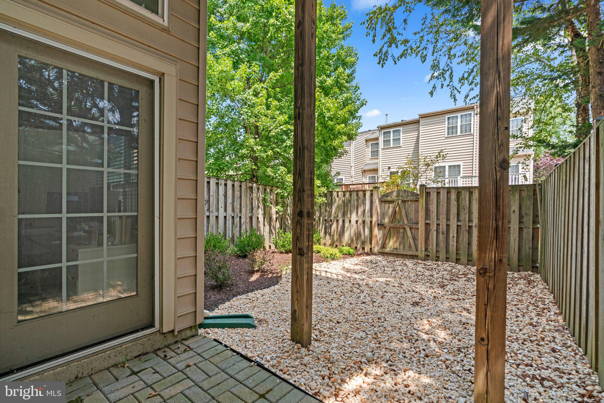 MONTJOY - Residential Lease