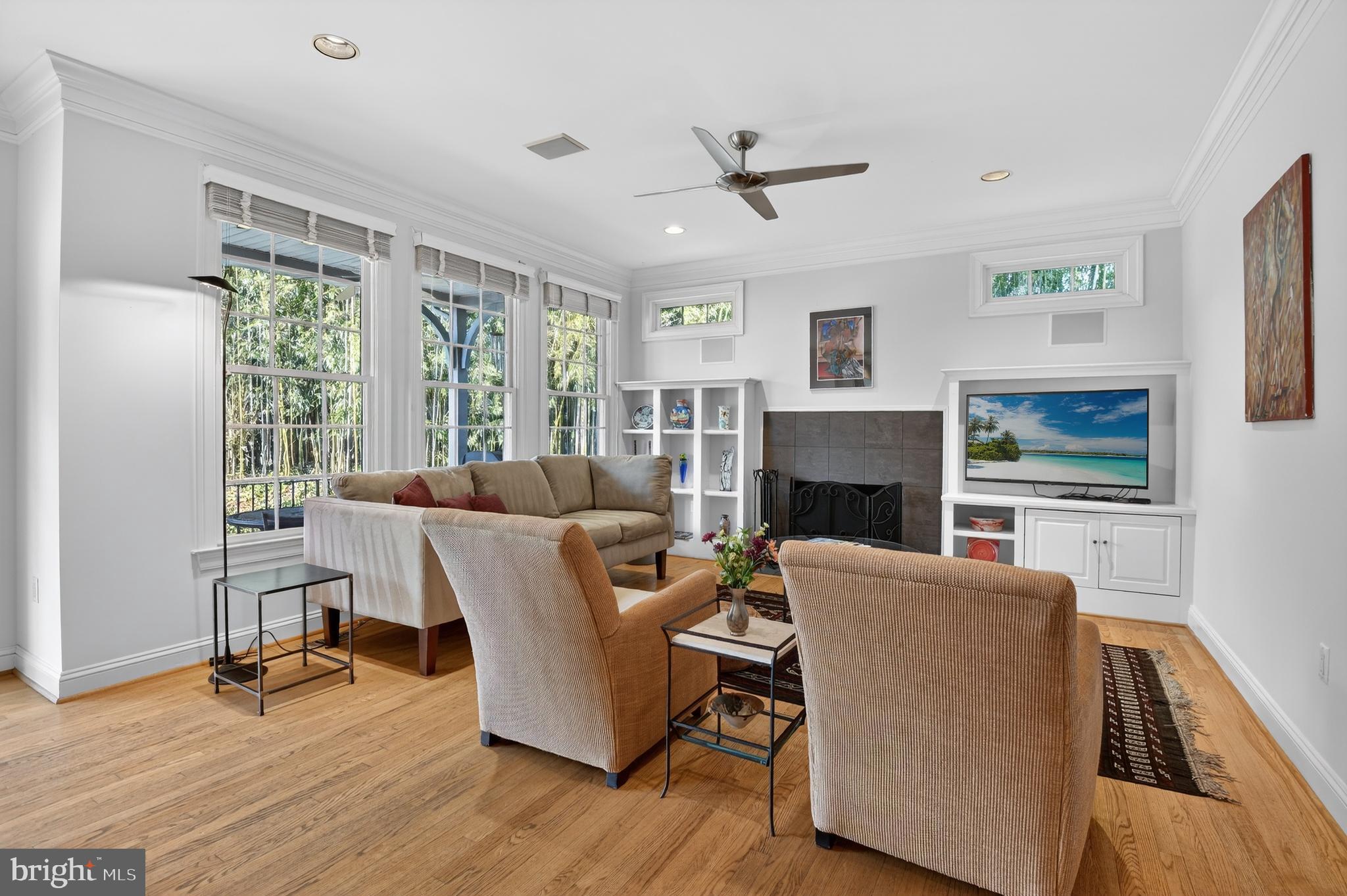 BRADLEY WOODS - Residential