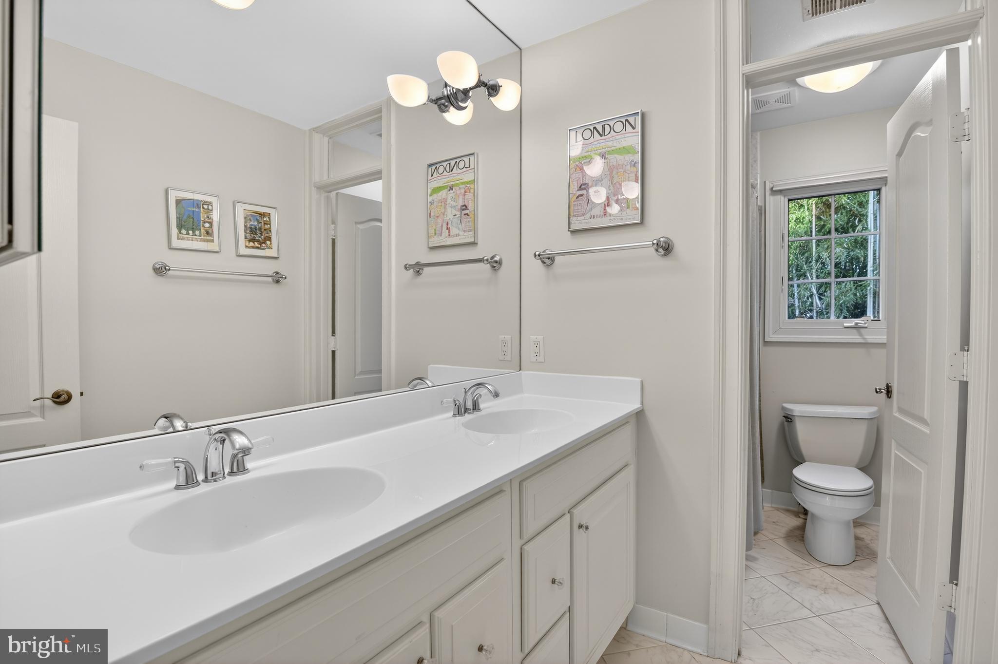 BRADLEY WOODS - Residential