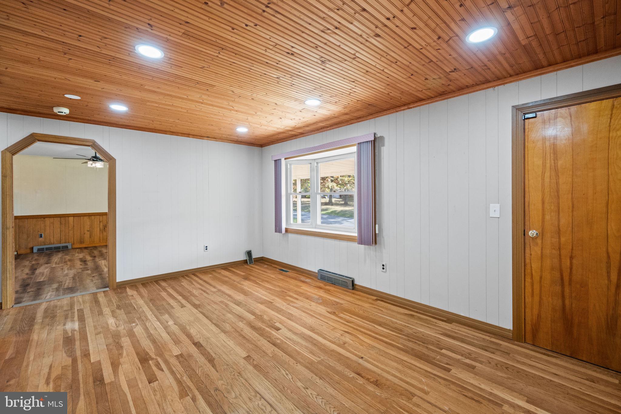 CARROLL COUNTY FARMETTES - Residential