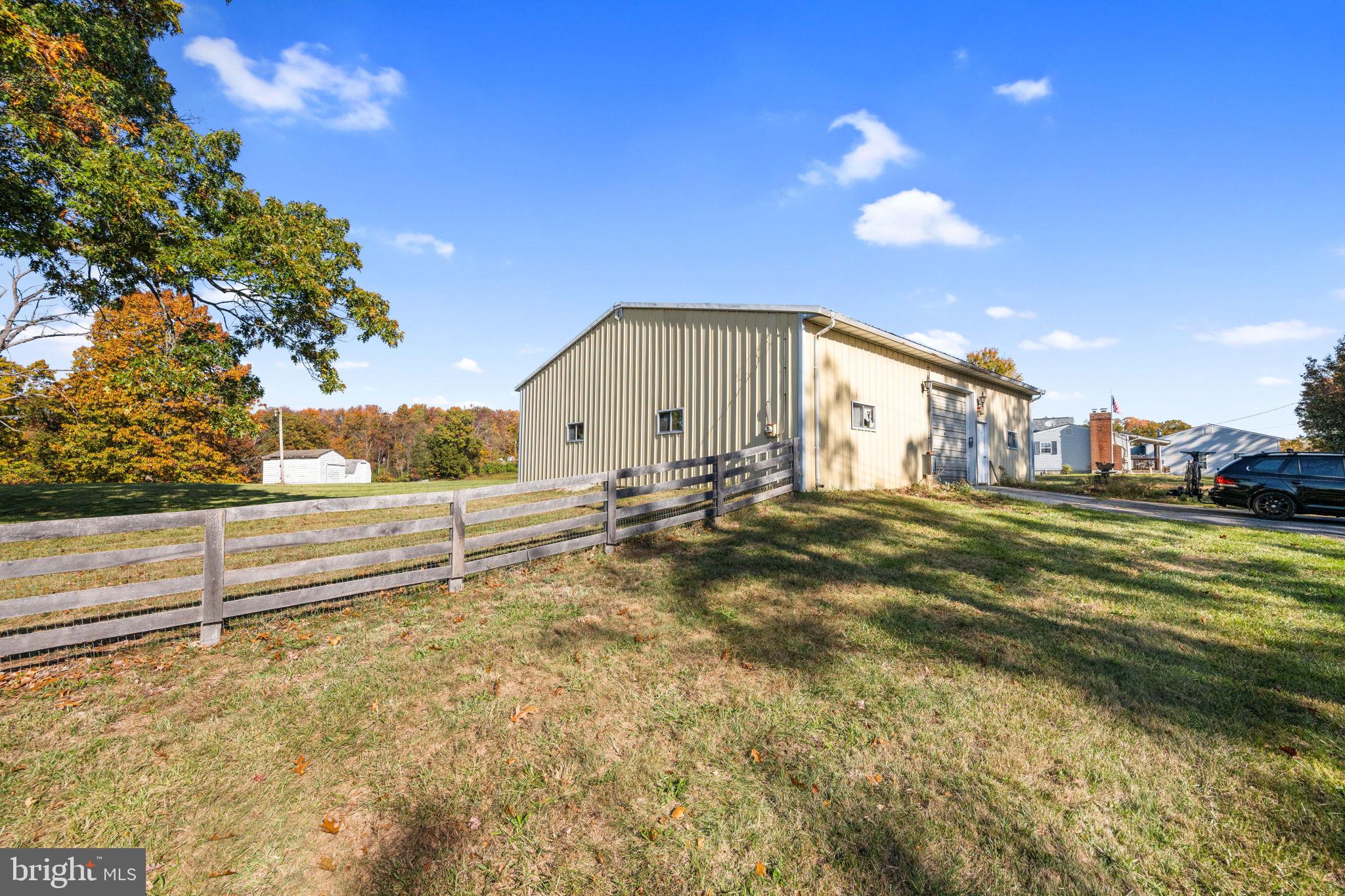 CARROLL COUNTY FARMETTES - Residential
