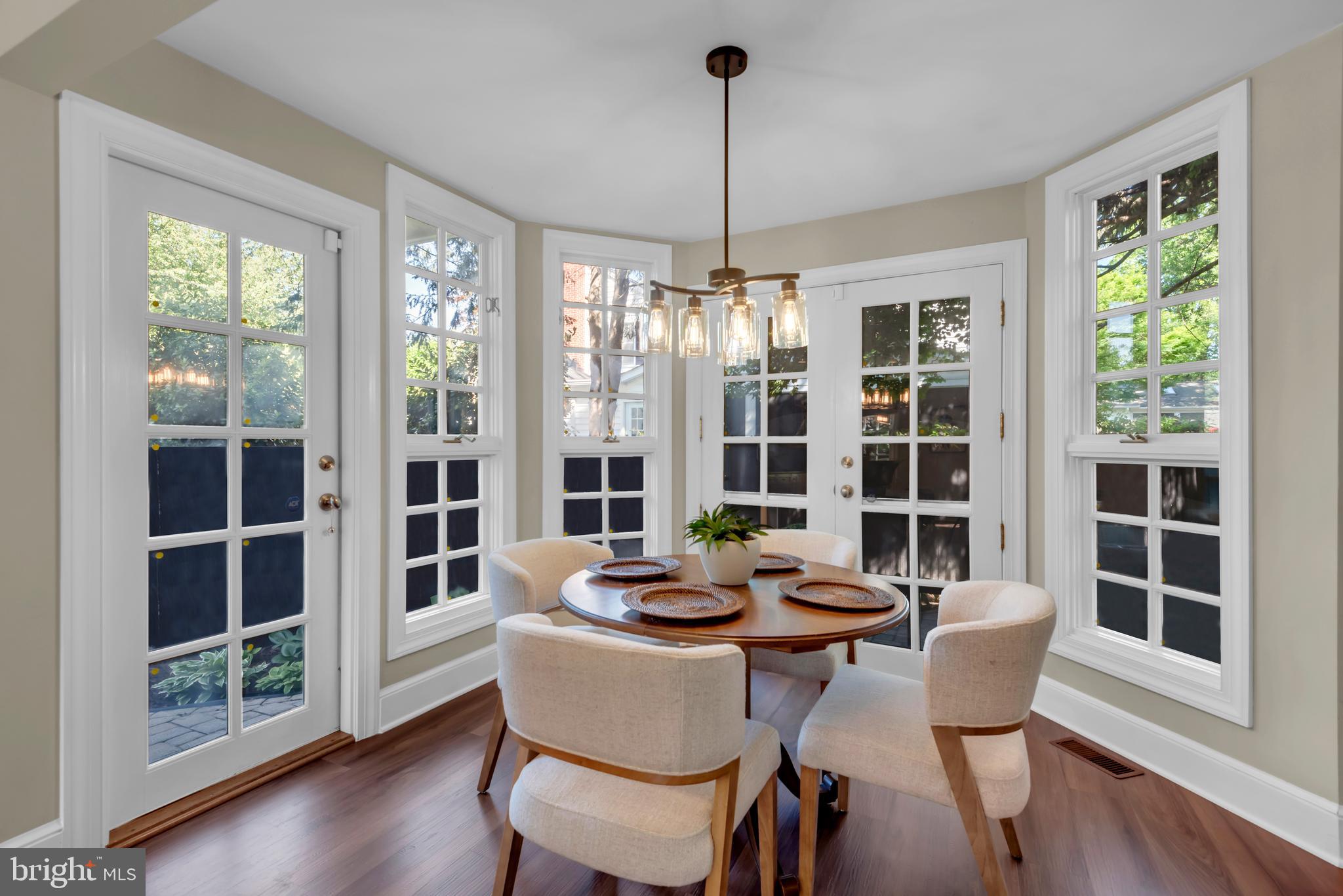 SEVERNA PARK - Residential