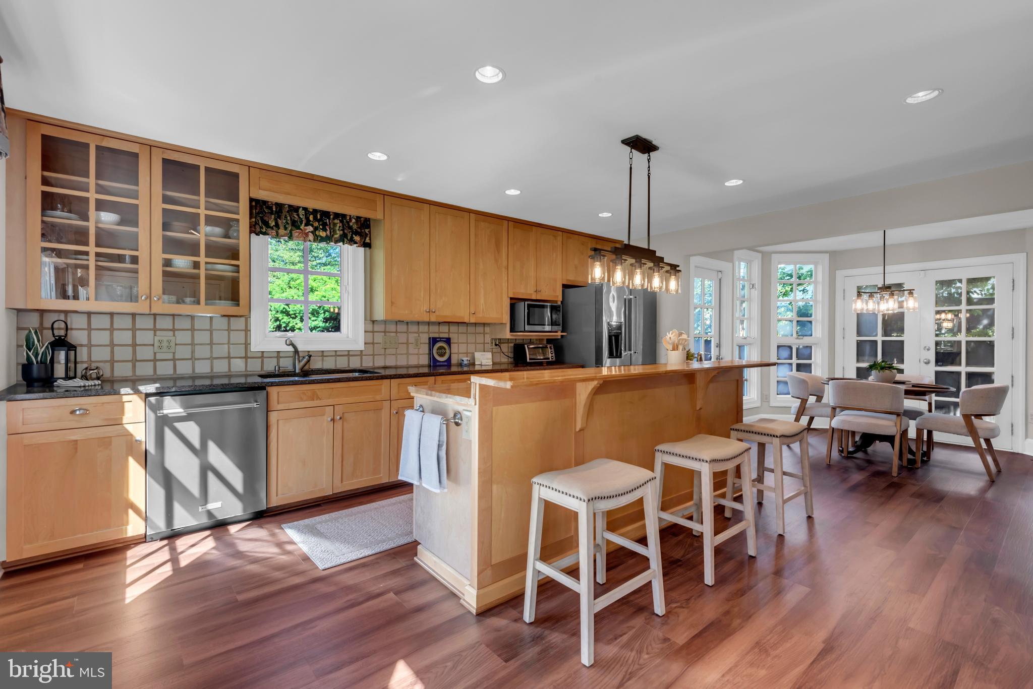 SEVERNA PARK - Residential