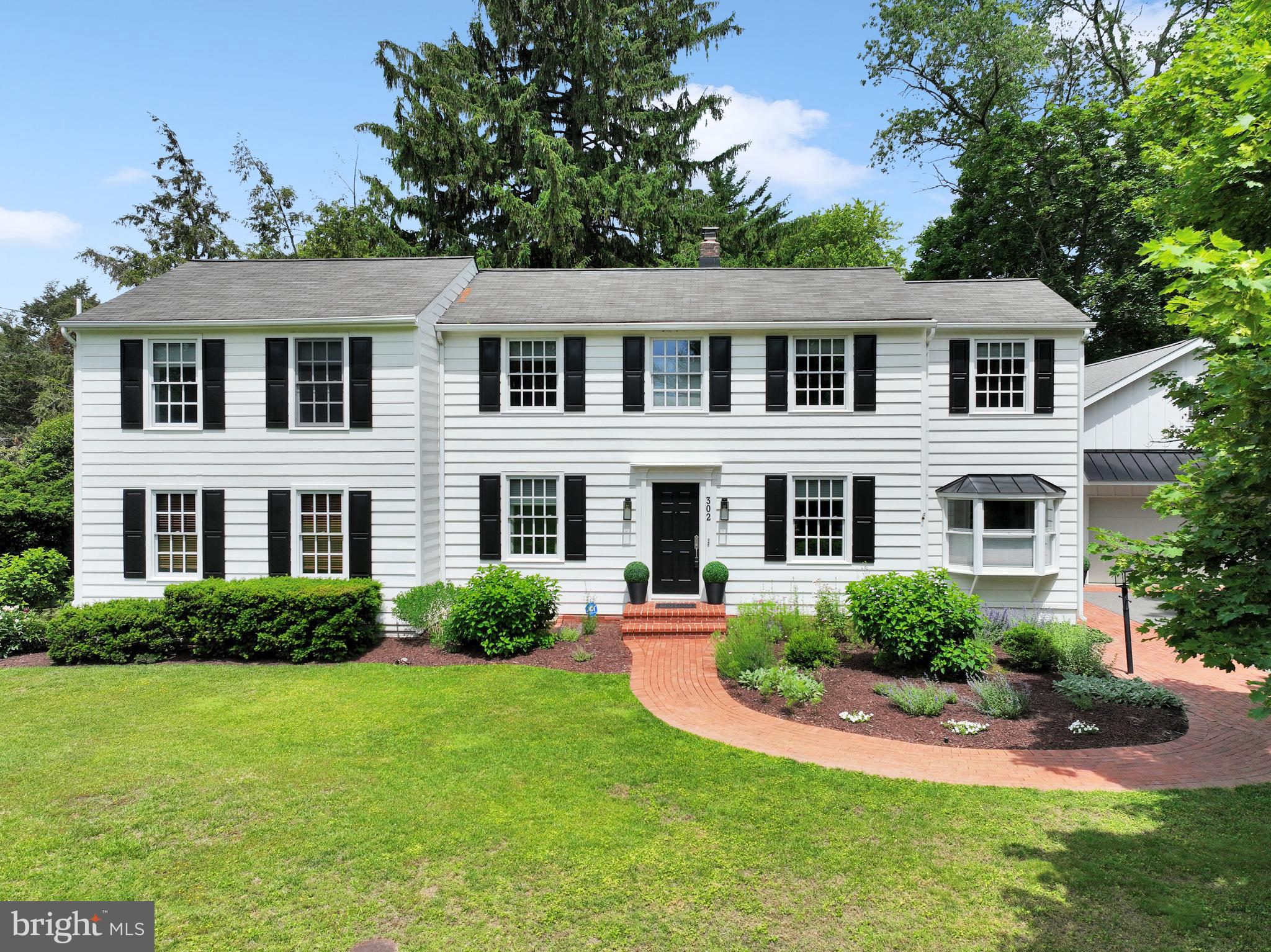 302 MAPLE LANE