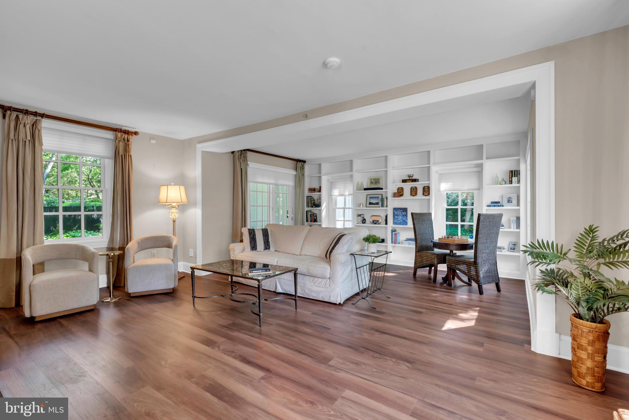 302 MAPLE LANE