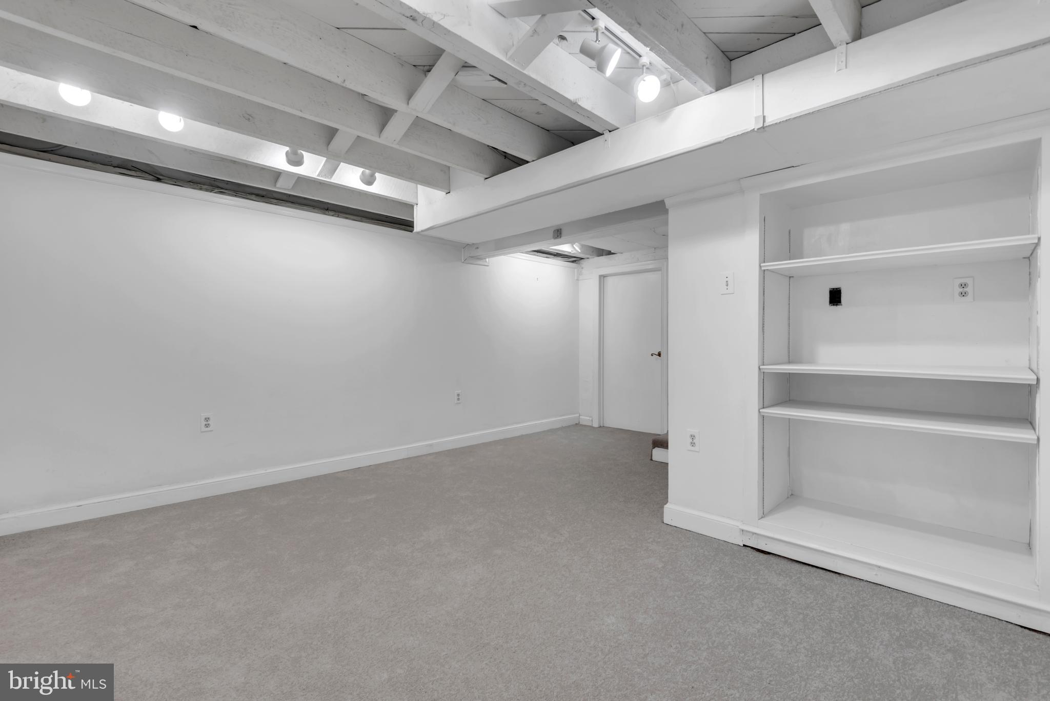 SEVERNA PARK - Residential