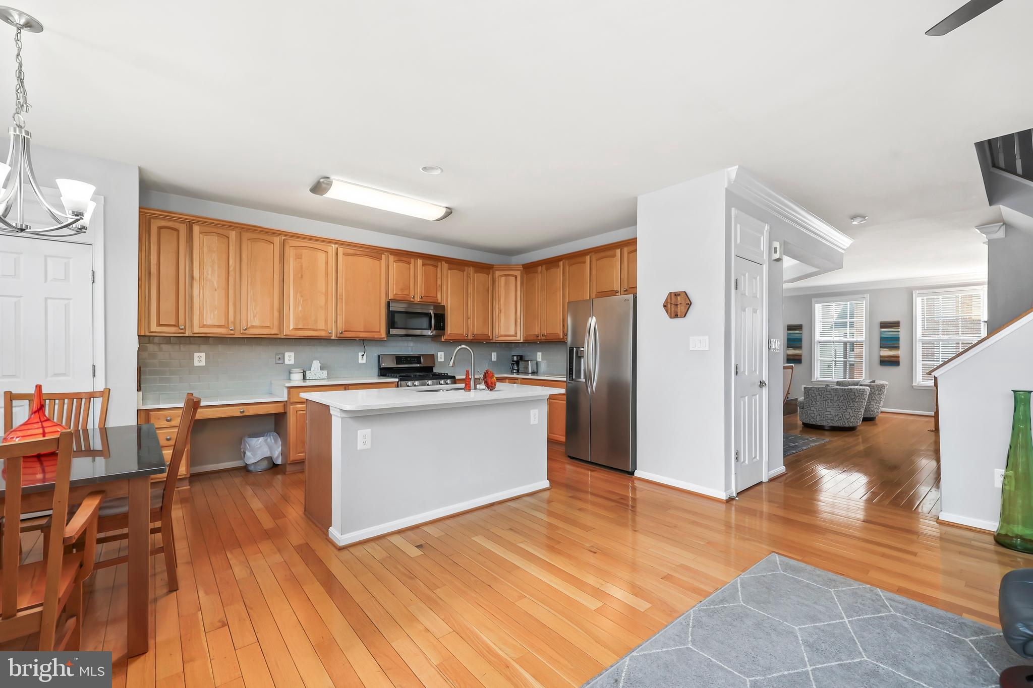 ASHBURN VILLAGE - Residential