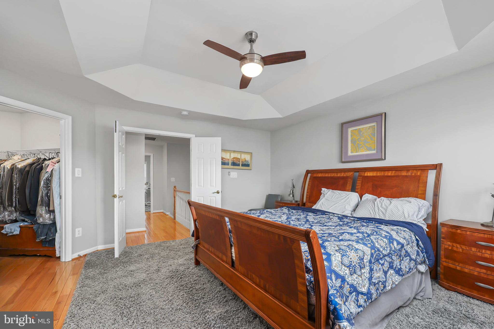 ASHBURN VILLAGE - Residential