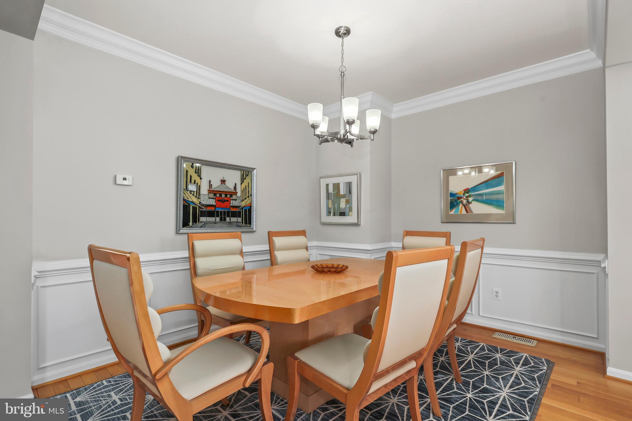 ASHBURN VILLAGE - Residential