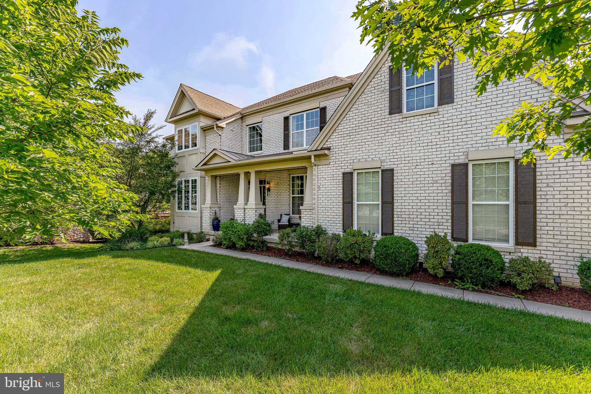 132 PRATT LANE