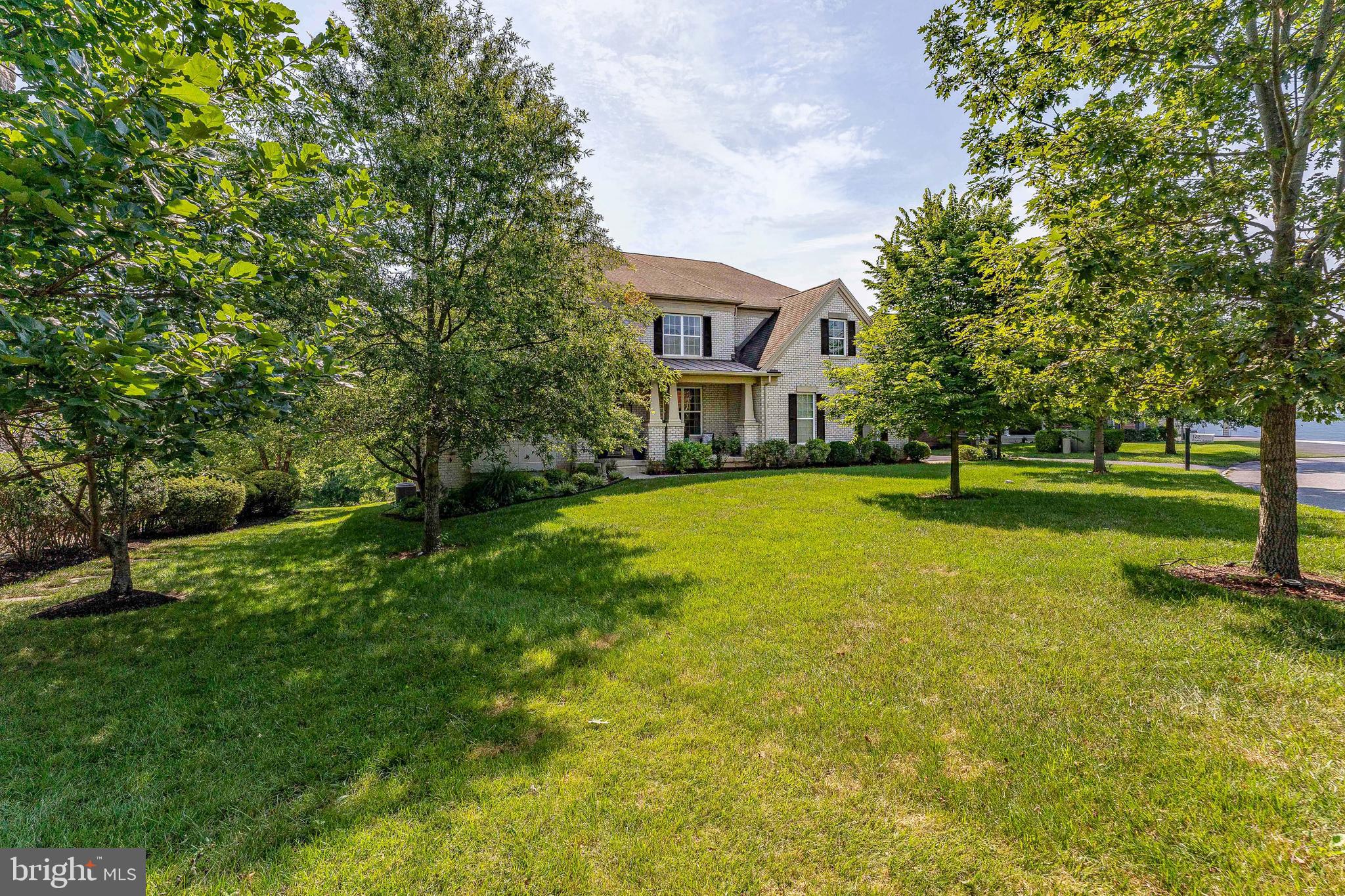 132 PRATT LANE
