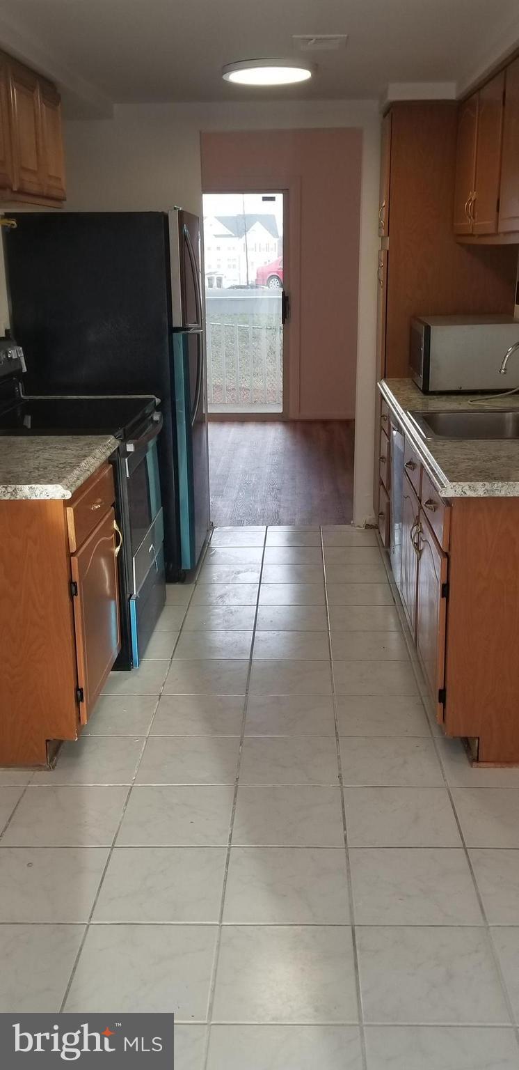 ELYSIAN WOODS - Residential